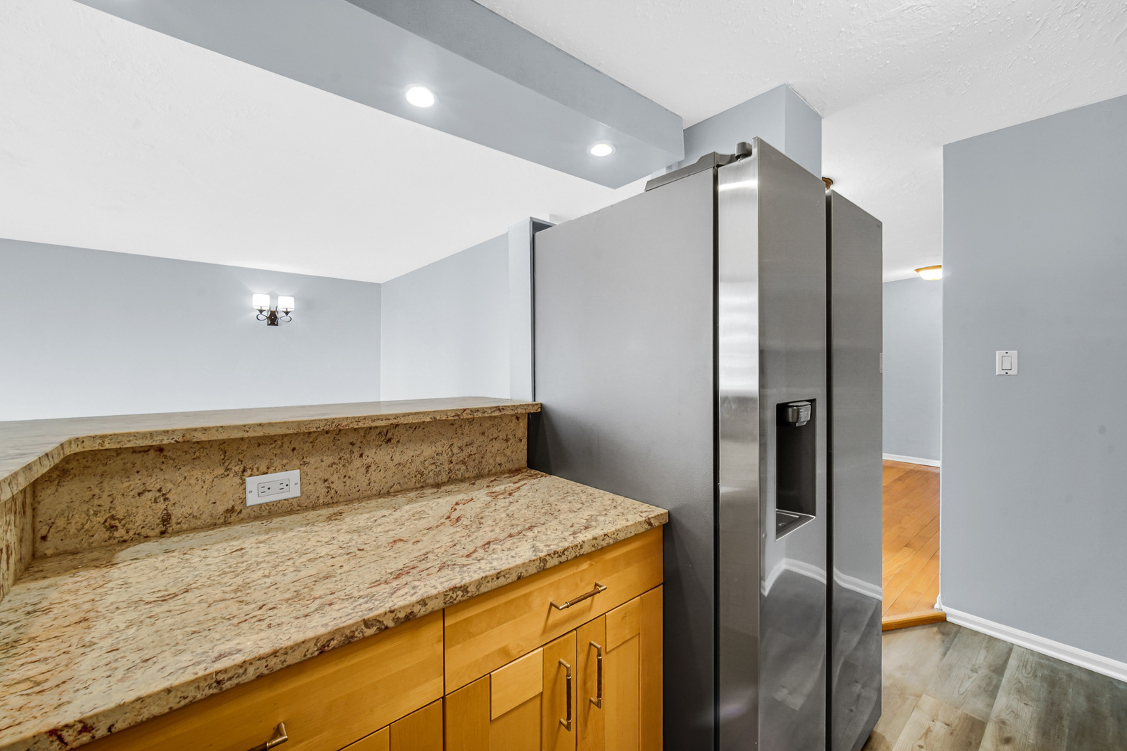 5740 N Sheridan Road Unit: 11A