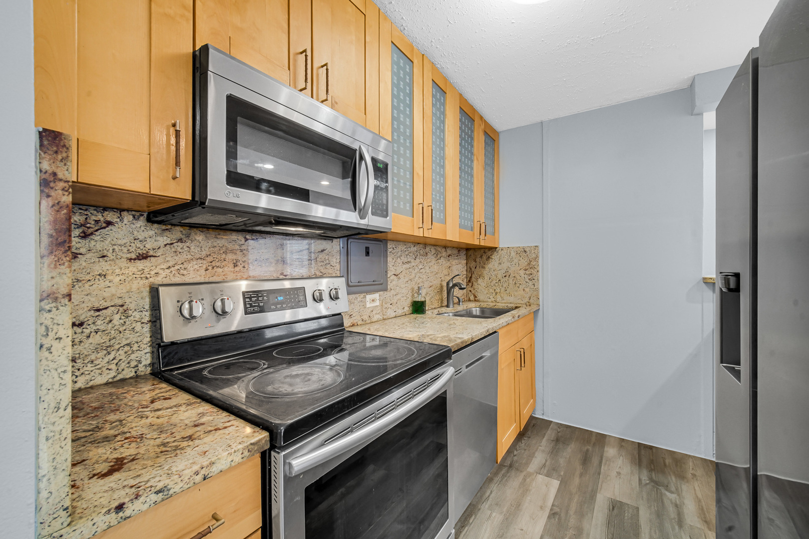 5740 N Sheridan Road Unit: 11A