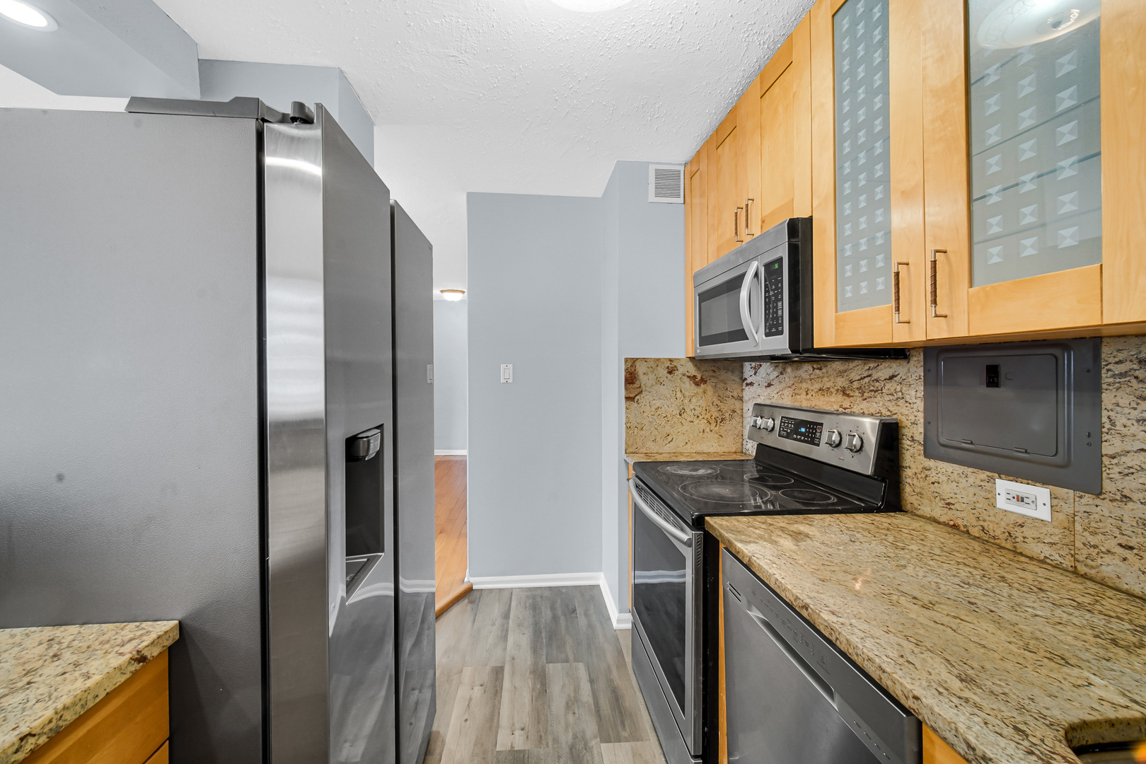 5740 N Sheridan Road Unit: 11A