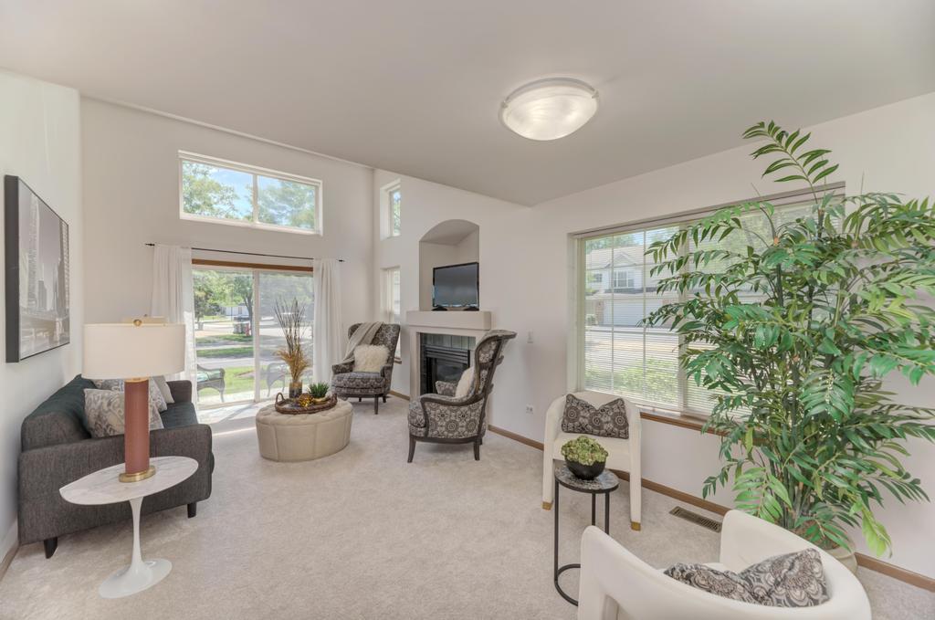 1034 Huntington Drive Unit: 1034