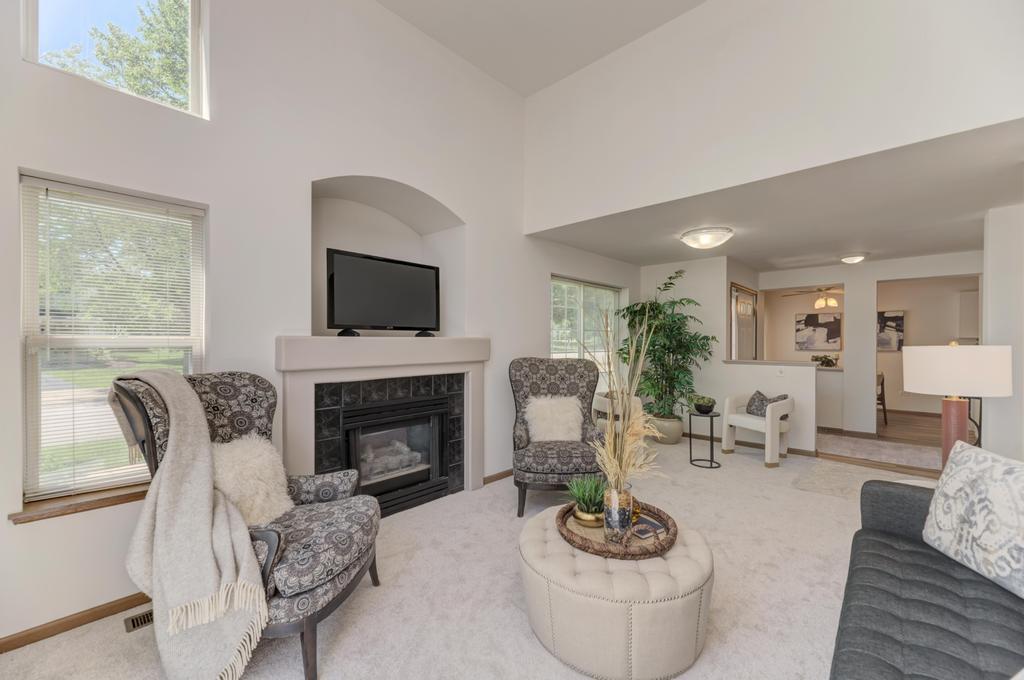 1034 Huntington Drive Unit: 1034