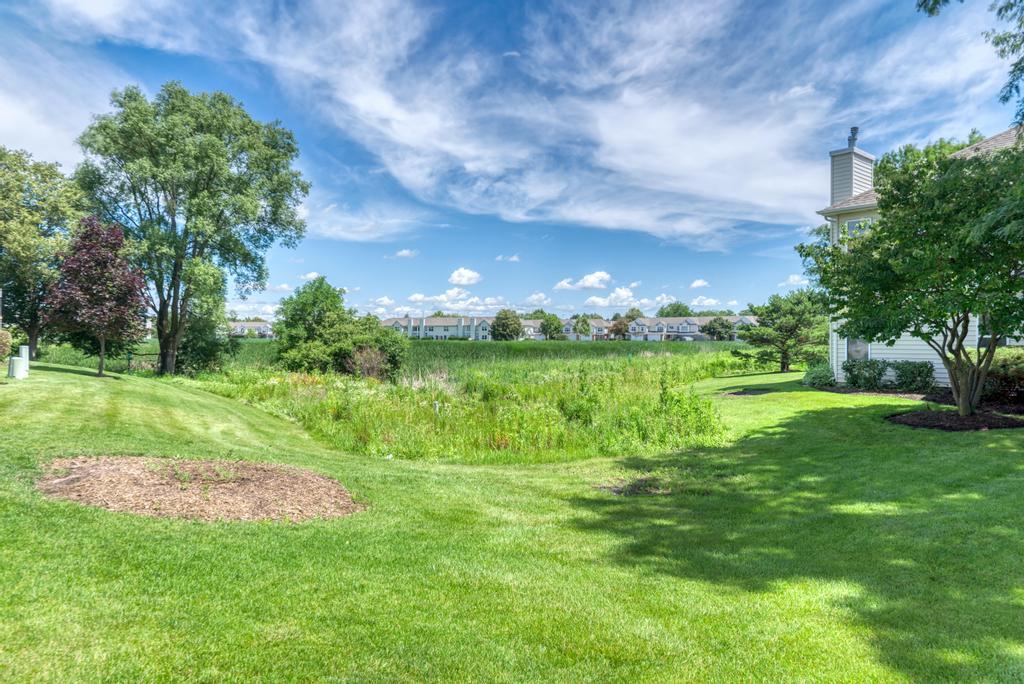 1034 Huntington Drive Unit: 1034