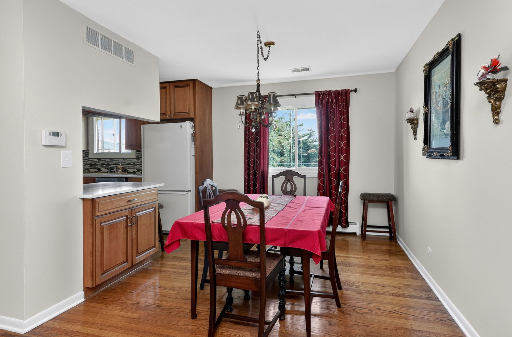 540 W Potter Street