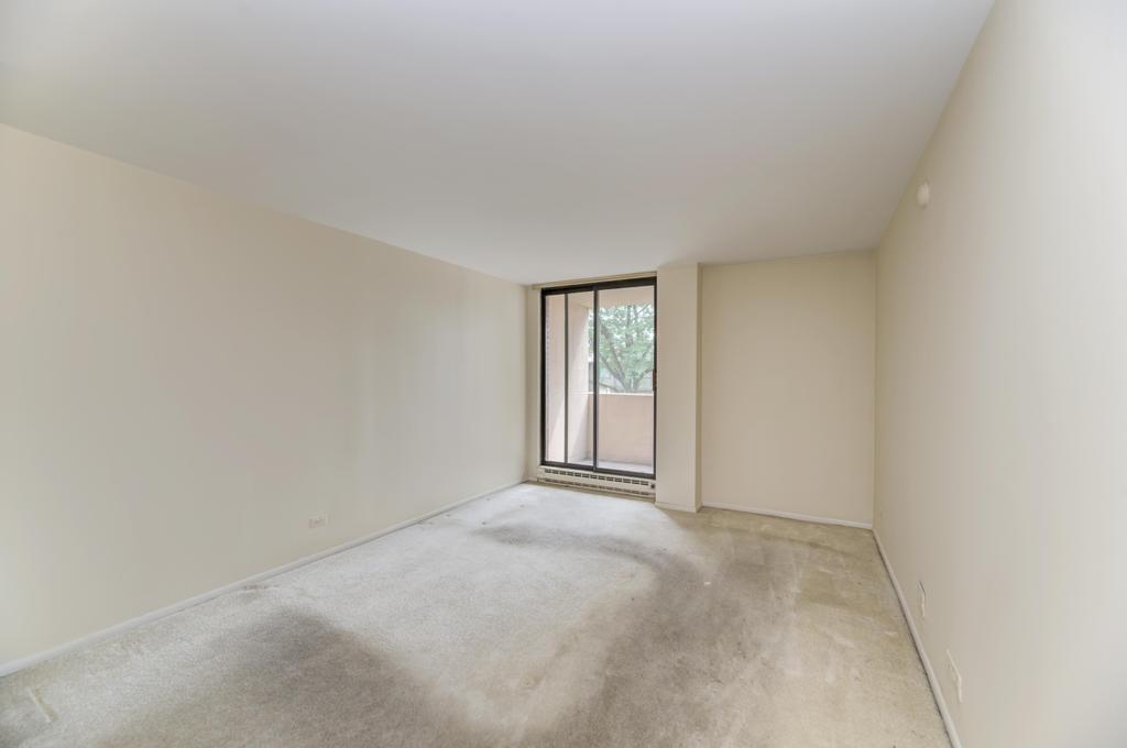 465 W Dominion Drive Unit: 204