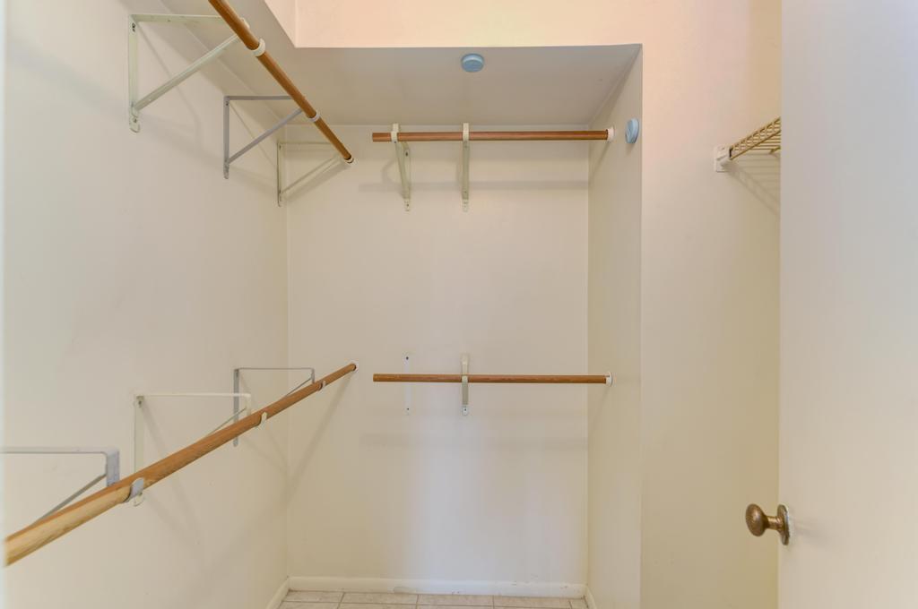 465 W Dominion Drive Unit: 204