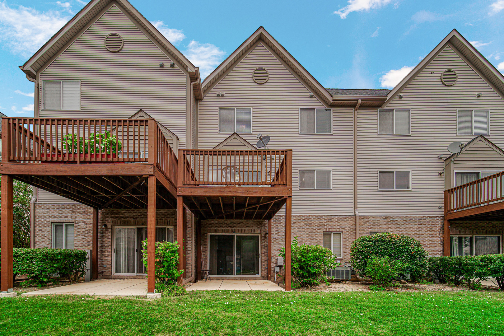 673 E FOUNTAINVIEW Drive Unit: 673