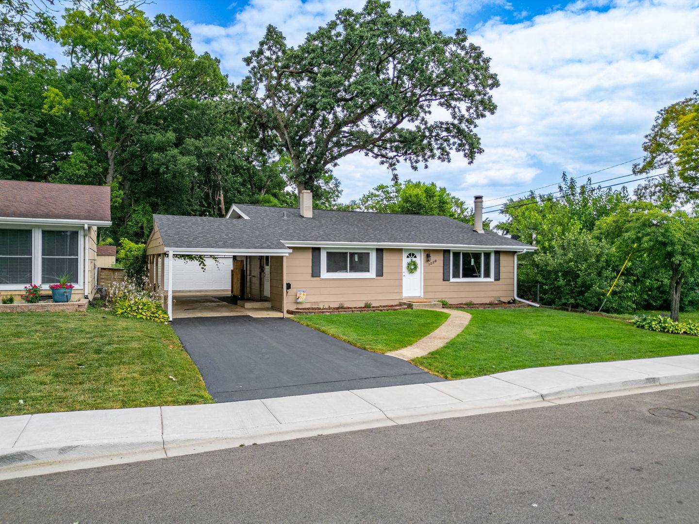 1226 Grant Drive