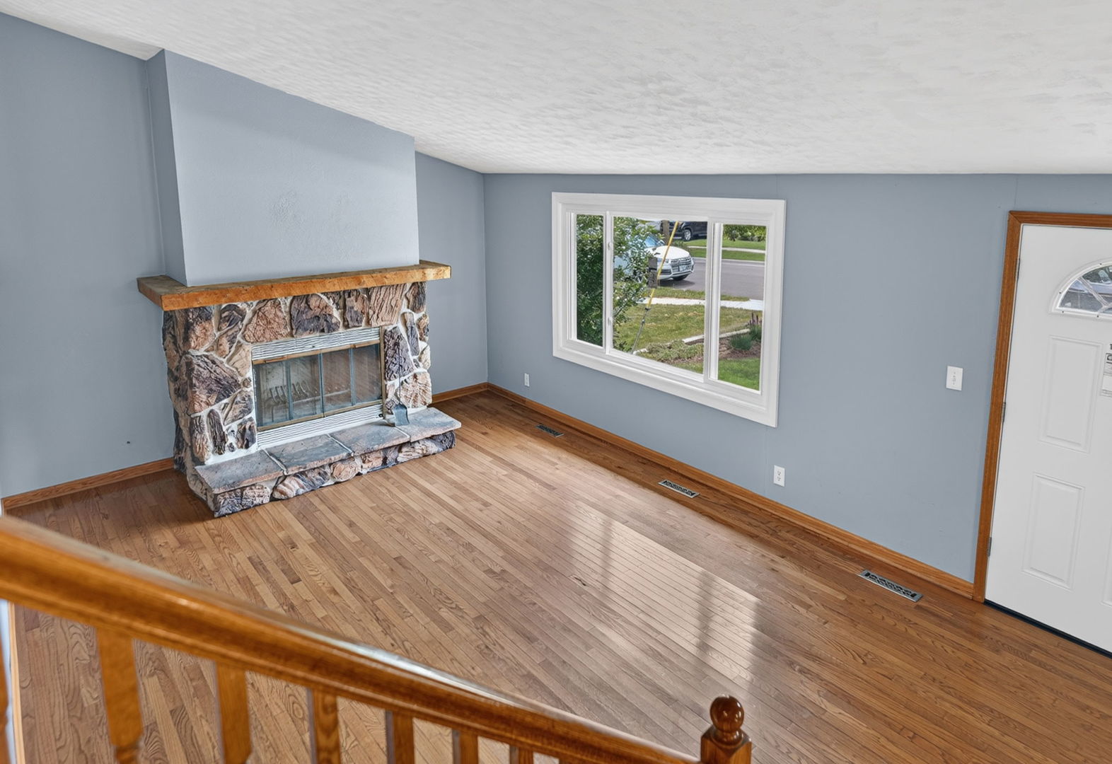 1226 Grant Drive