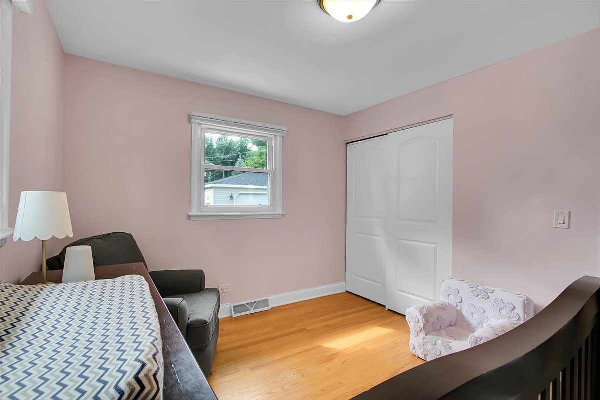 1402 S Robert Drive