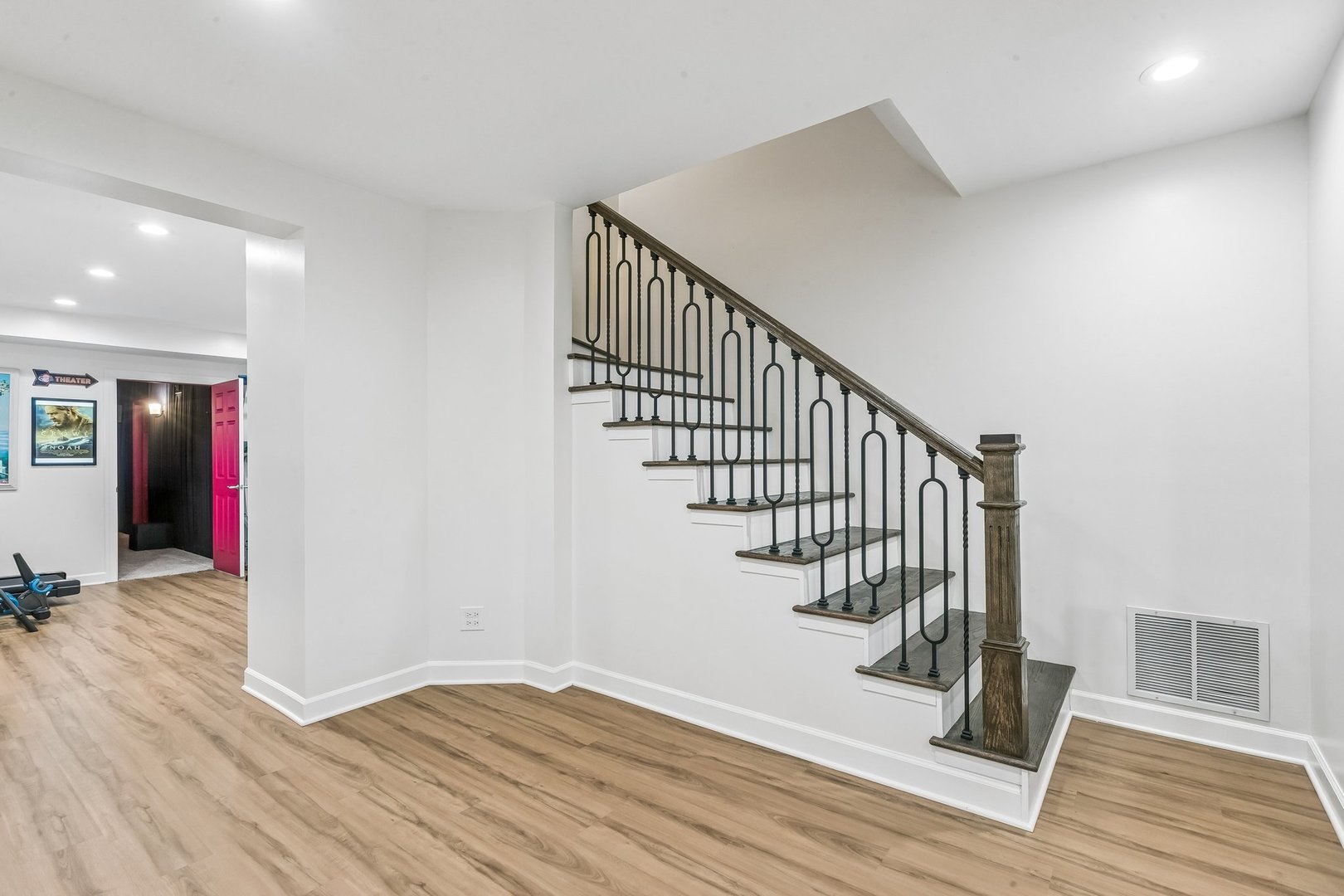 3303 White Eagle Drive