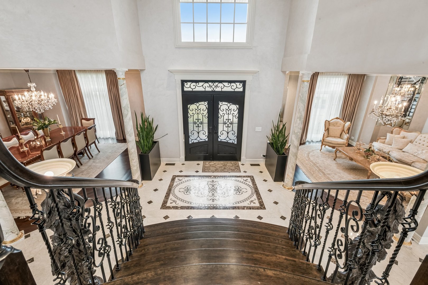 3303 White Eagle Drive