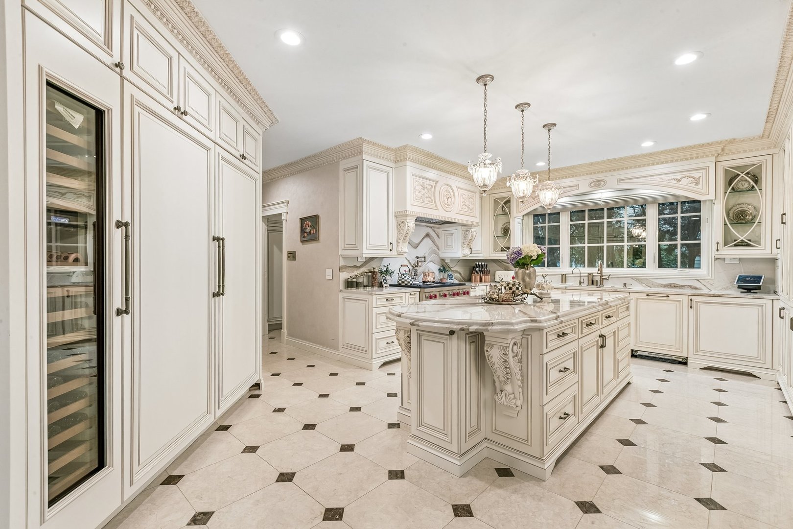 3303 White Eagle Drive