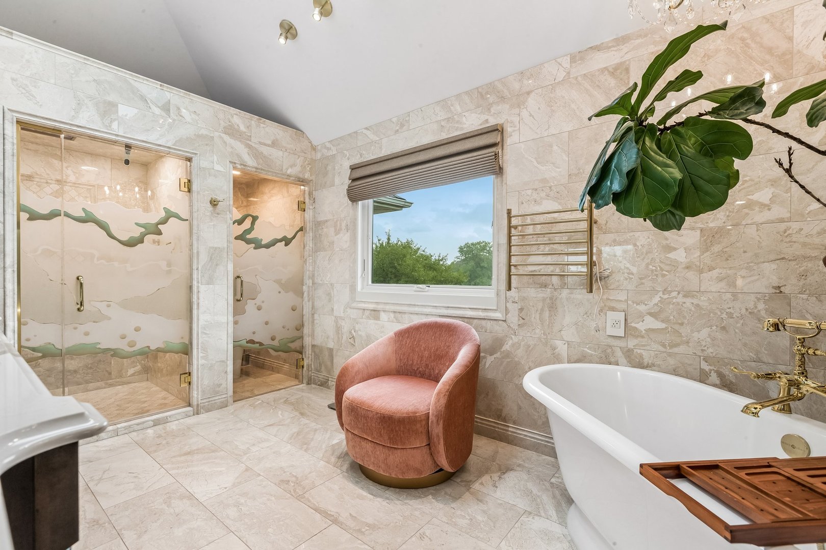 3303 White Eagle Drive