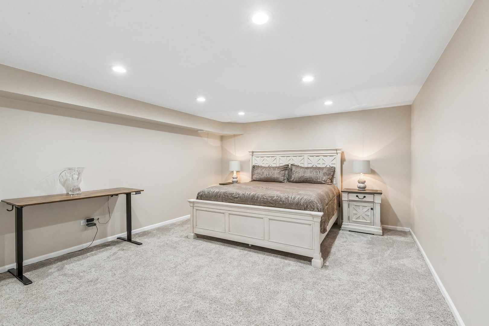 3303 White Eagle Drive
