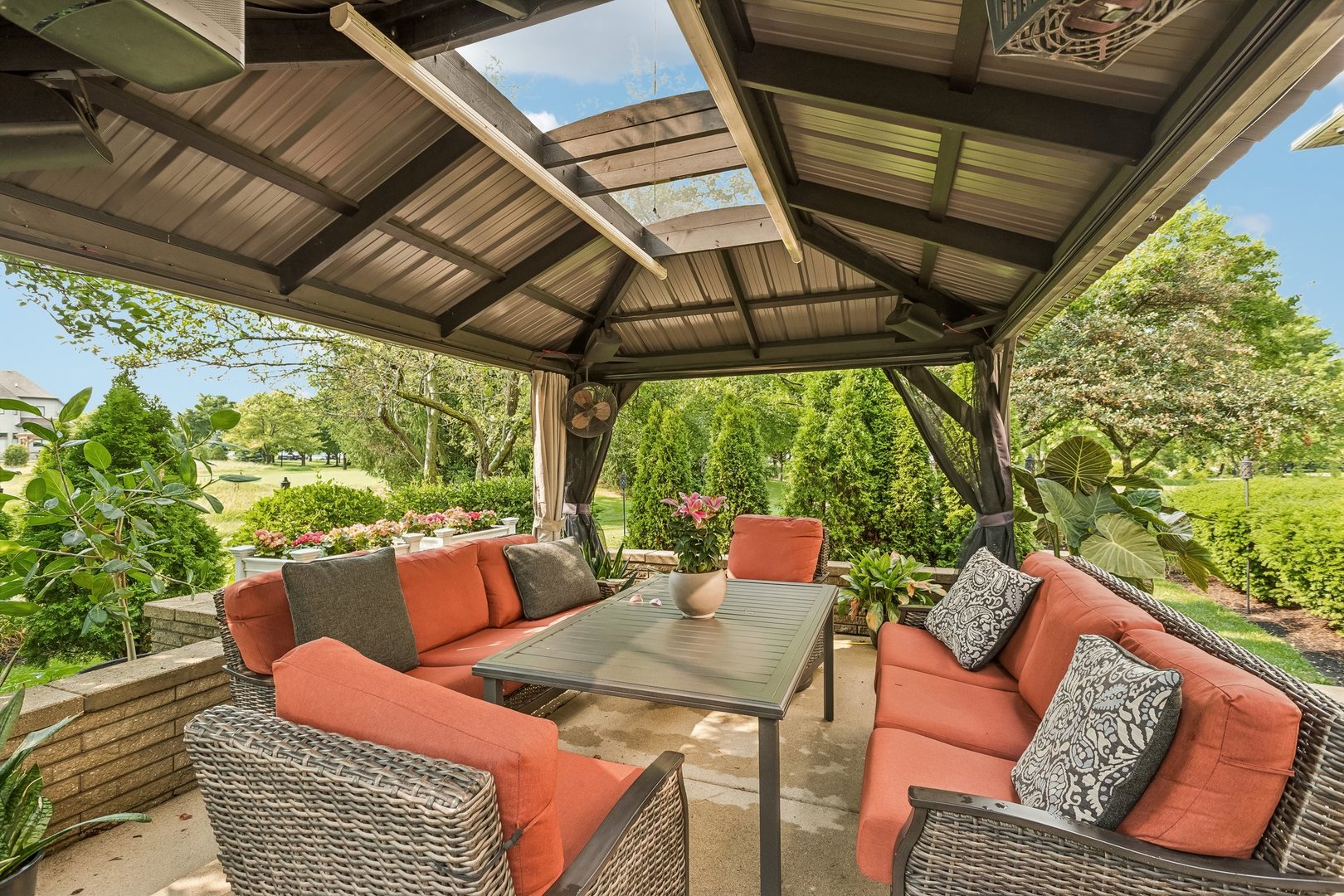 3303 White Eagle Drive