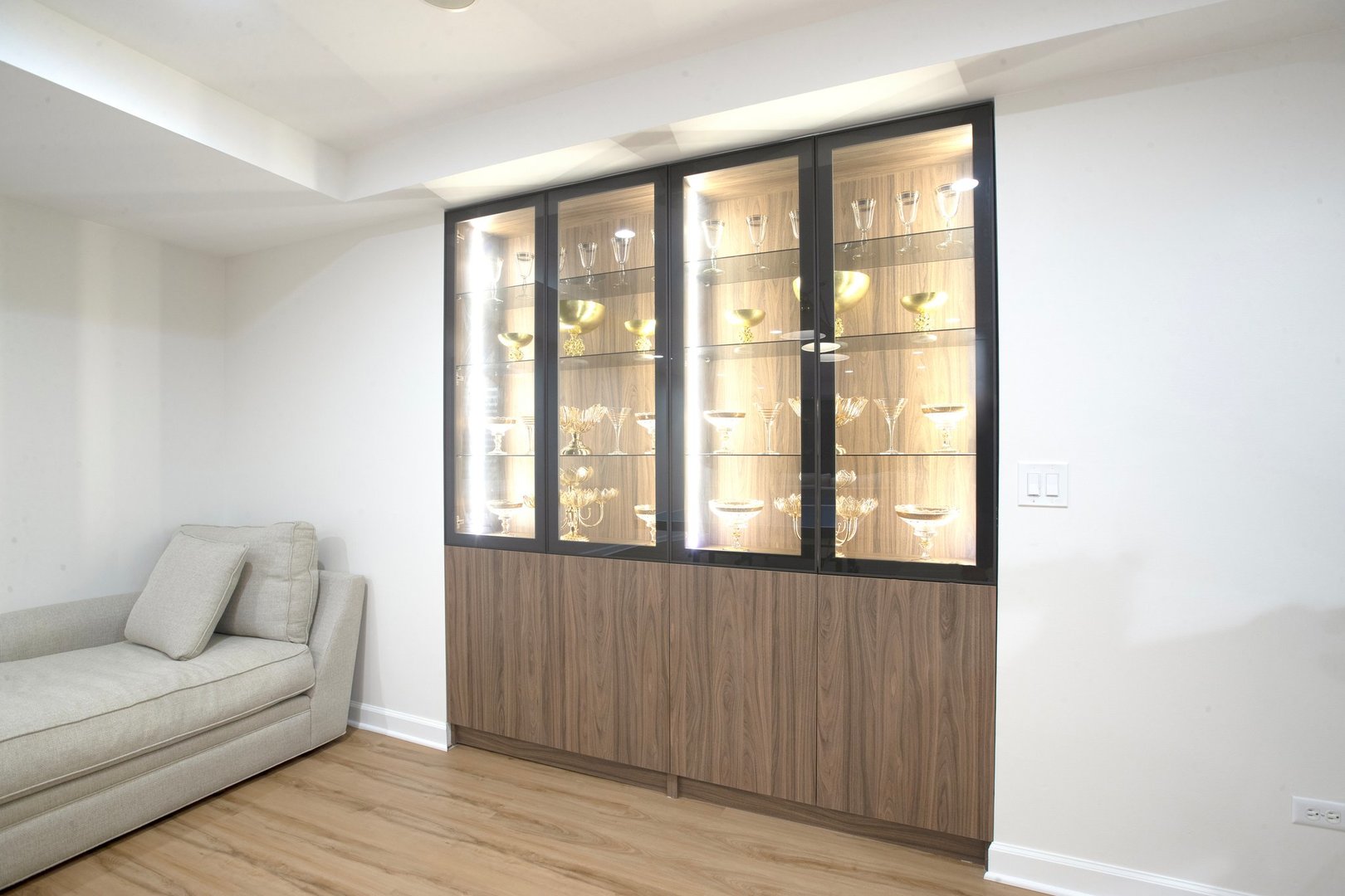 3303 White Eagle Drive