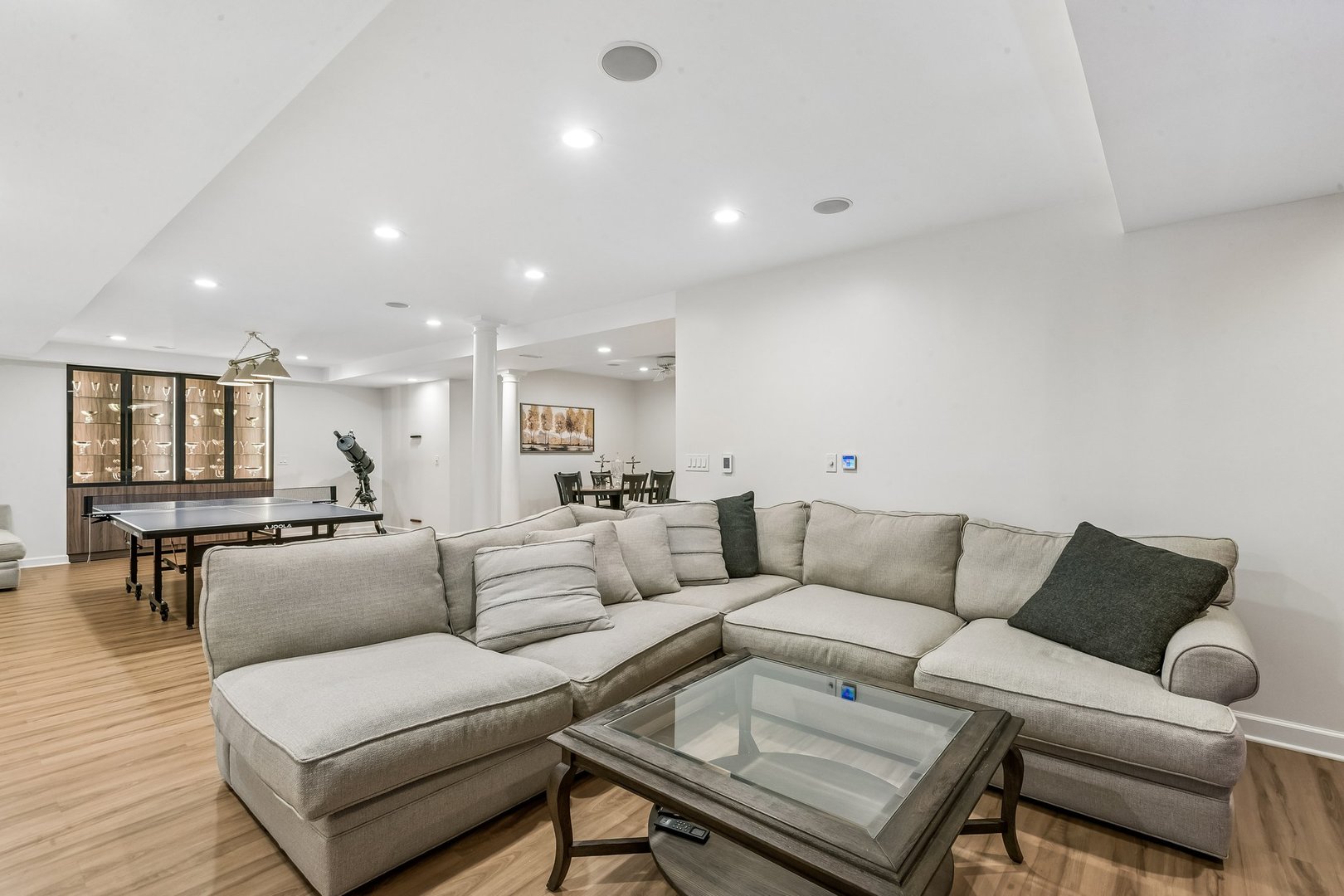 3303 White Eagle Drive