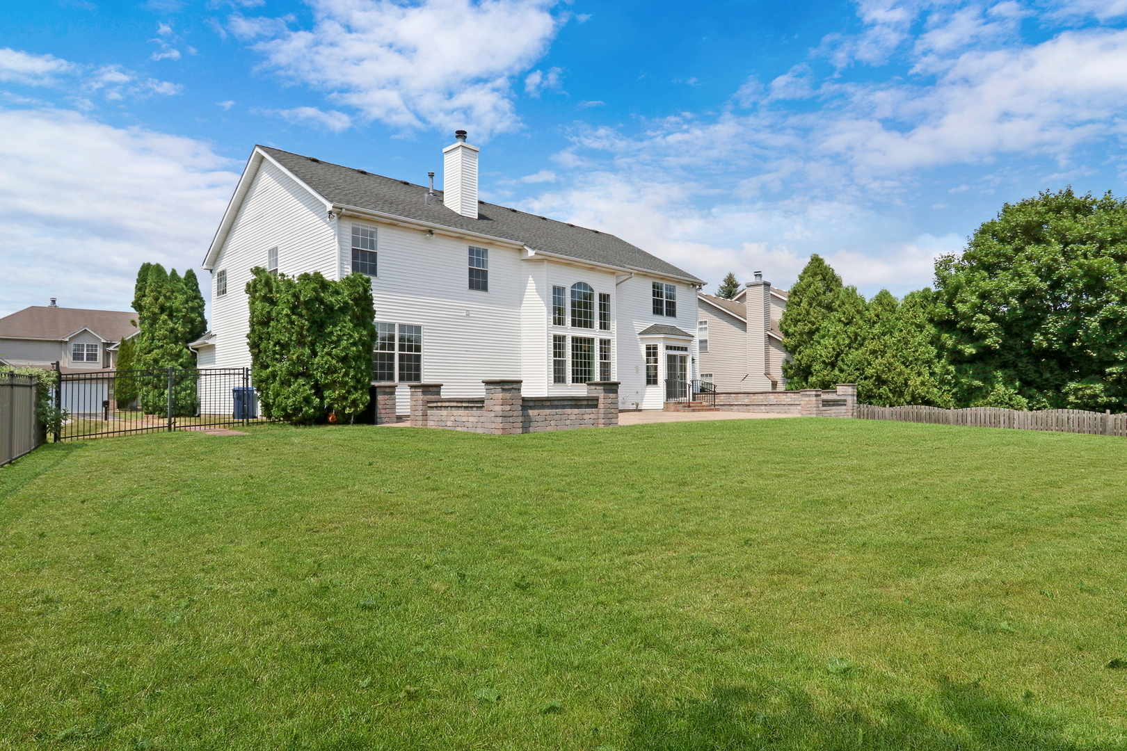 37089 N Bonnie Brae Road