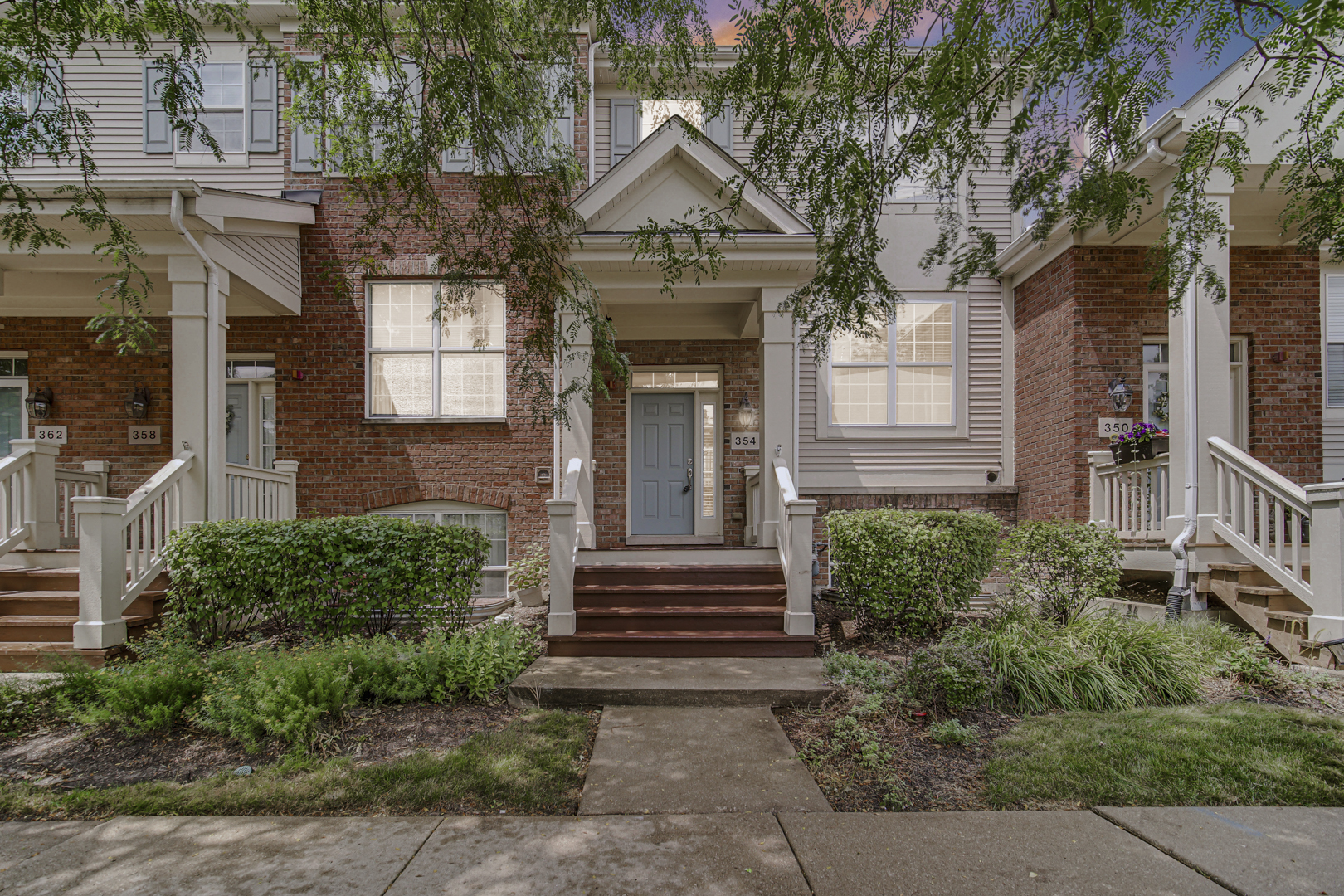 354 Broadmoor Lane