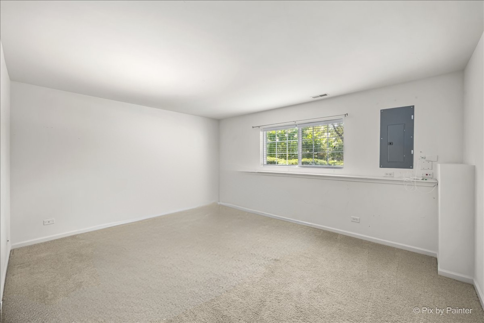 1005 Alberta Road