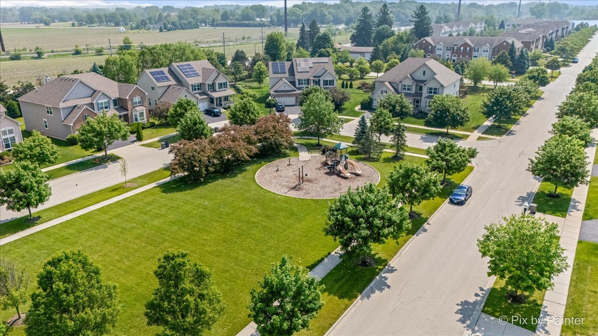 1005 Alberta Road