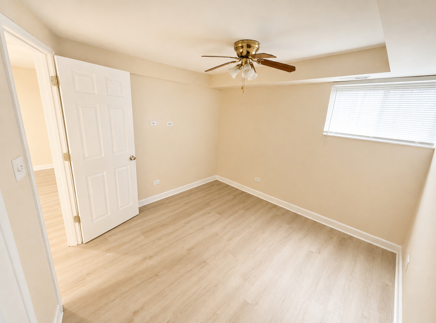3105 W Argyle Street Unit: 1