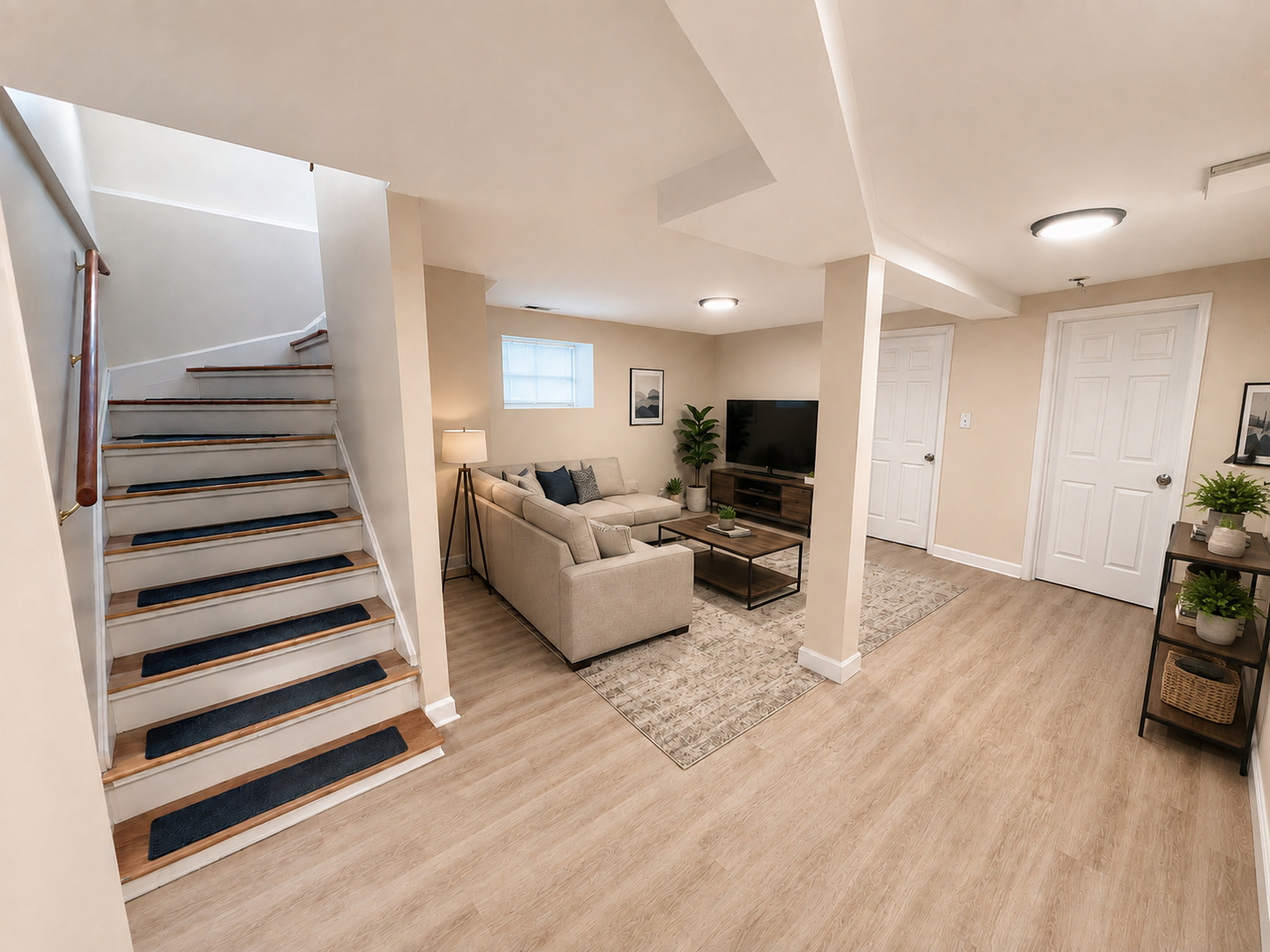3105 W Argyle Street Unit: 1