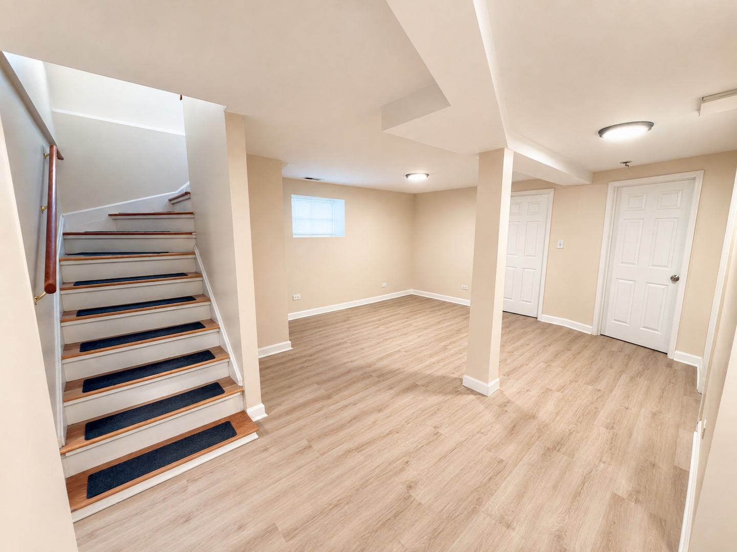 3105 W Argyle Street Unit: 1