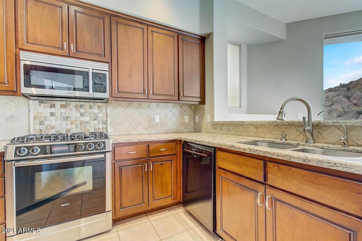 10222 E SOUTHWIND Lane # 1024