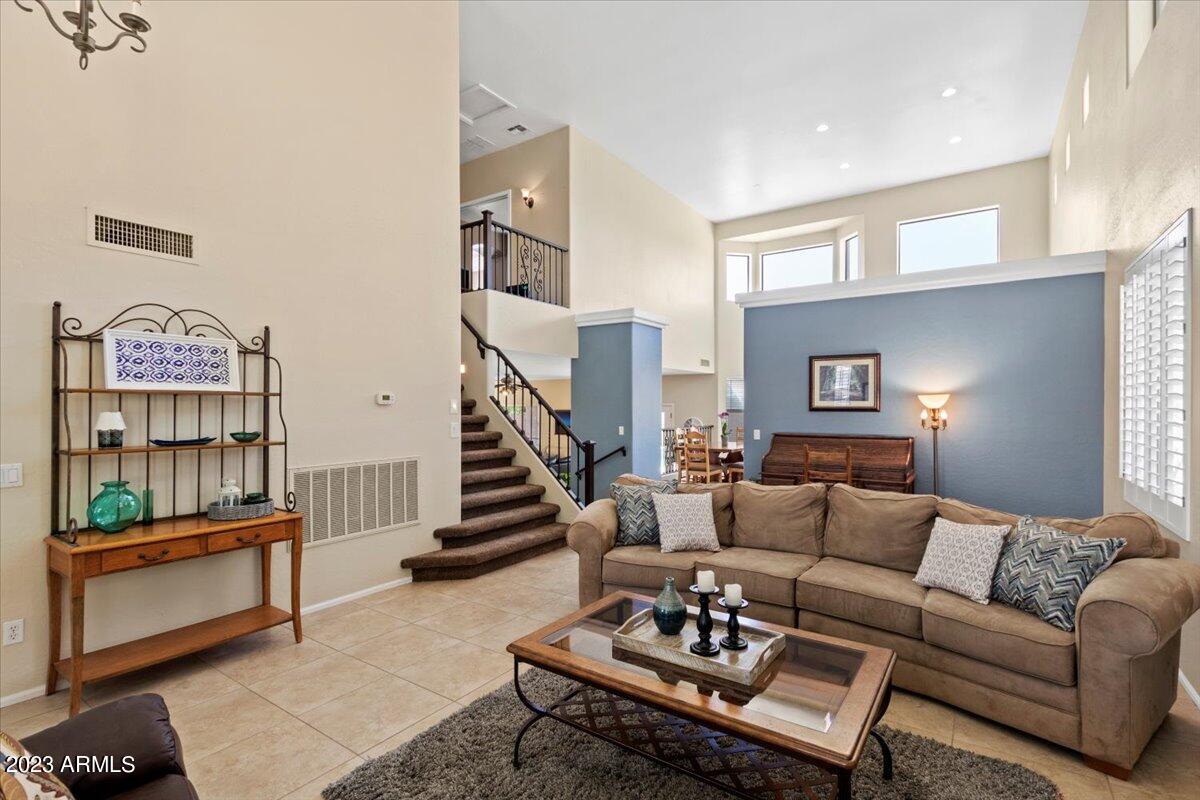 13805 W SAN MIGUEL Avenue