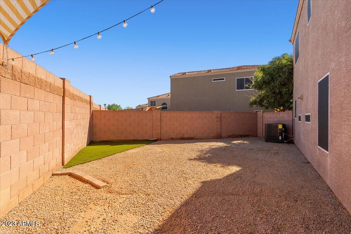17606 N 17TH Place Unit: 1057