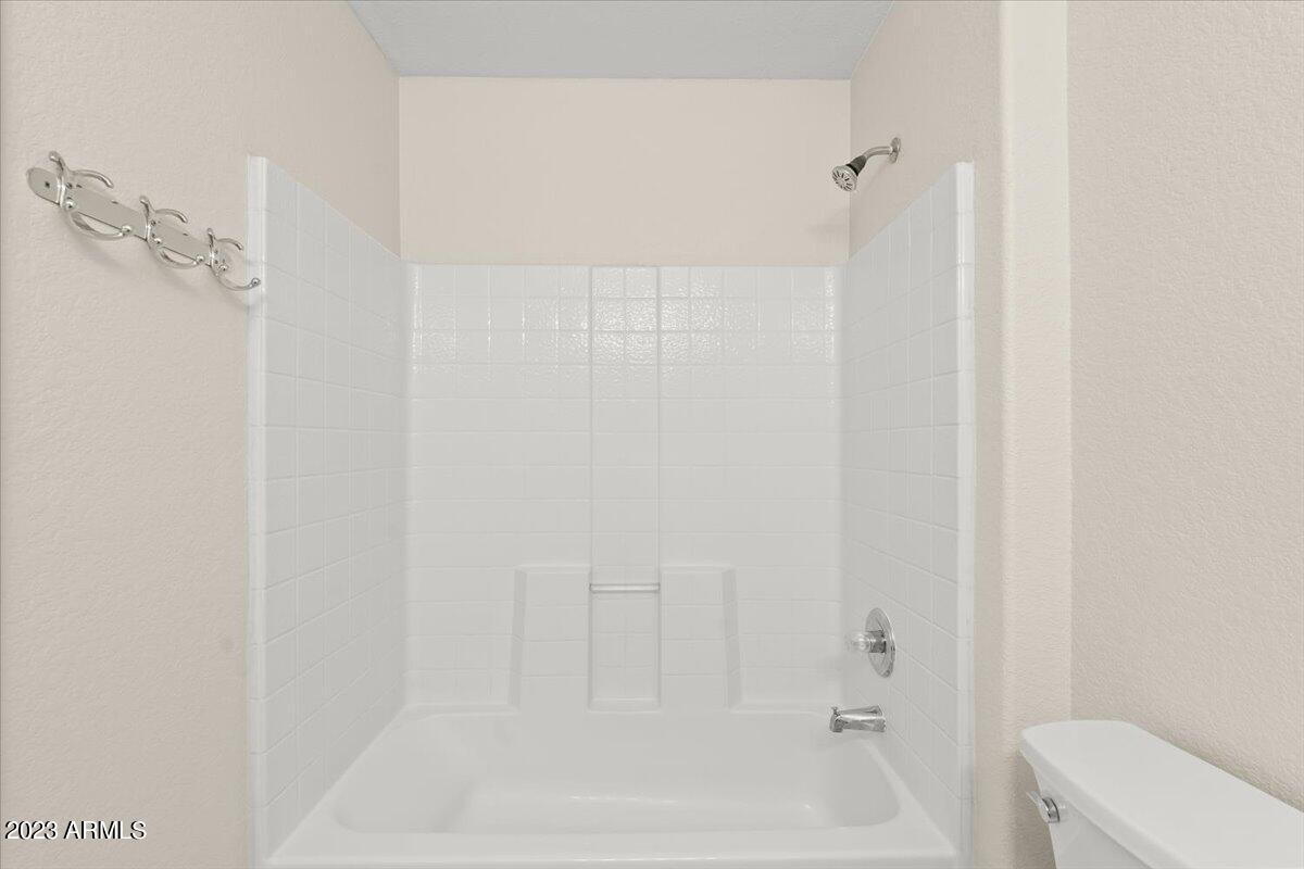 17606 N 17TH Place Unit: 1057
