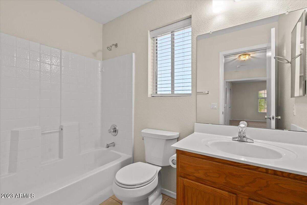17606 N 17TH Place Unit: 1057