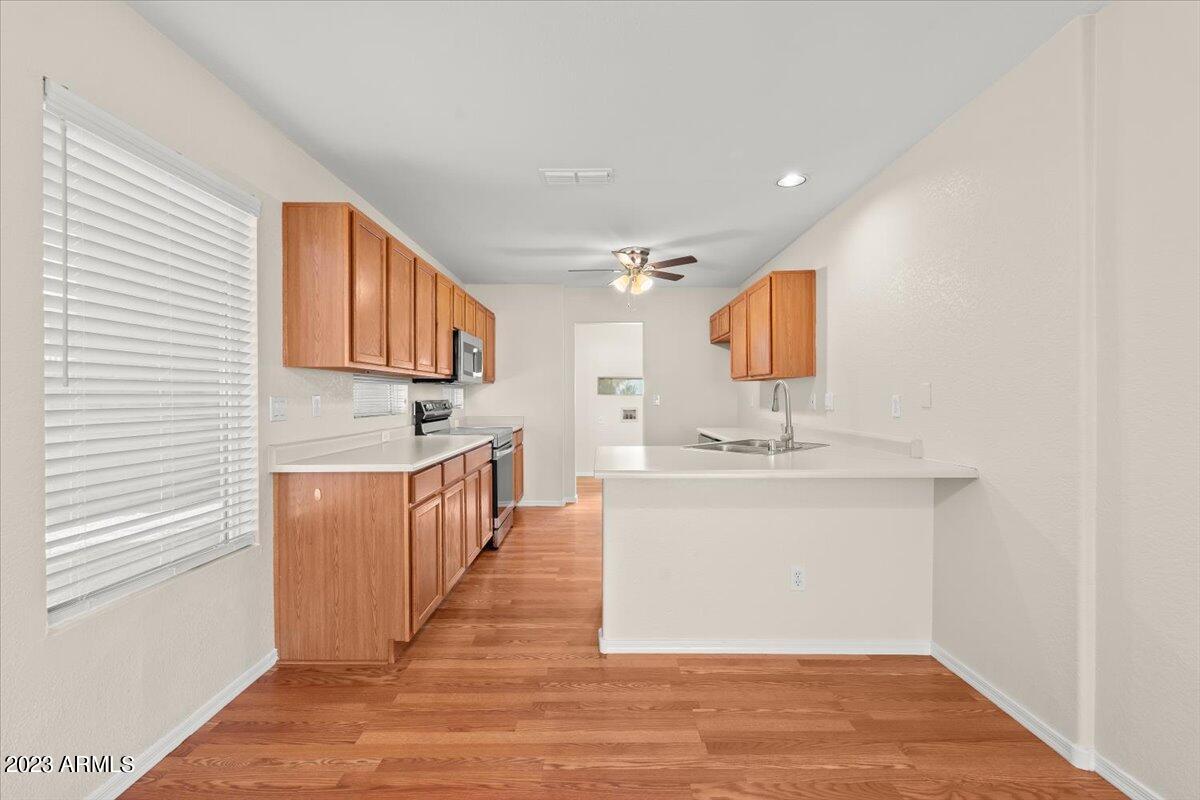 17606 N 17TH Place Unit: 1057