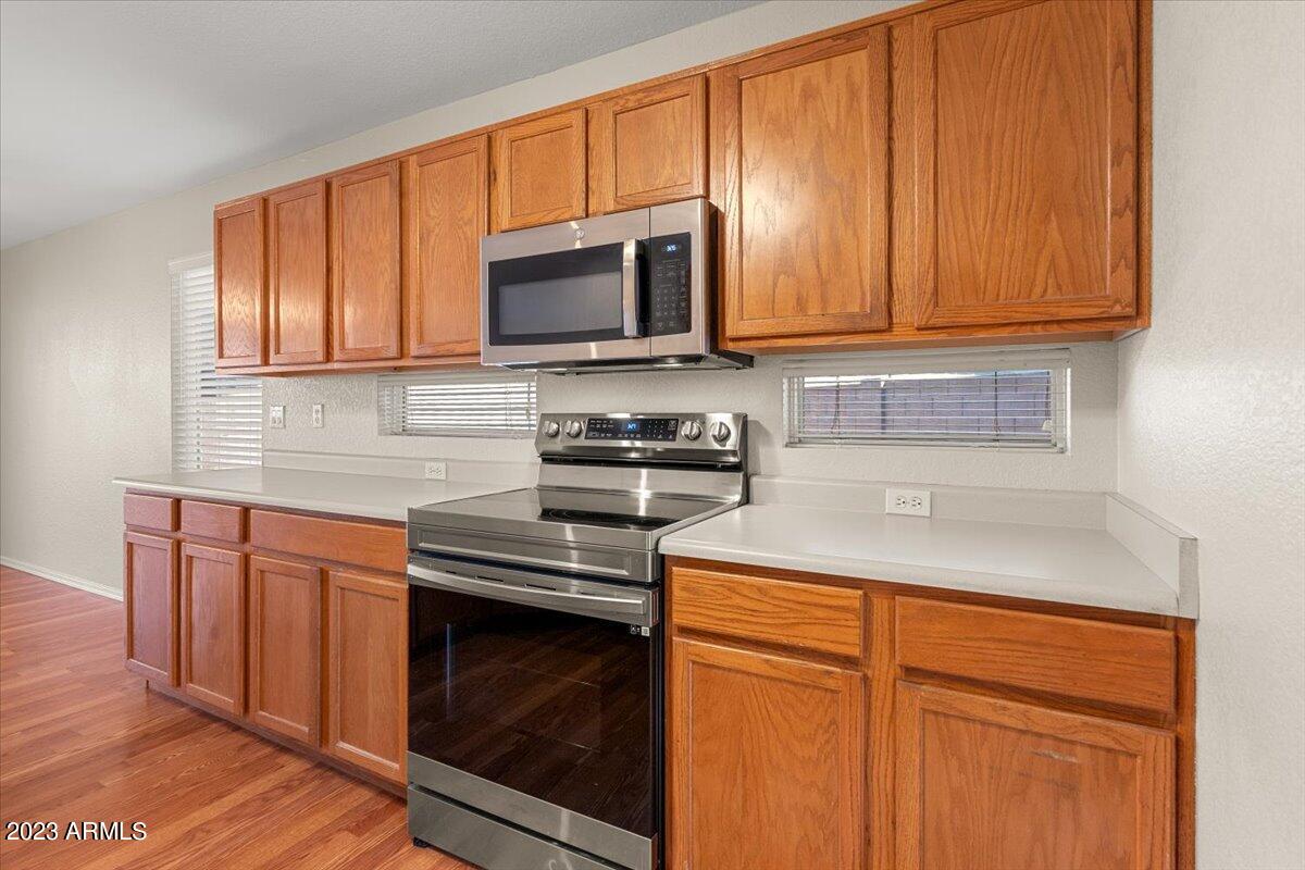 17606 N 17TH Place Unit: 1057