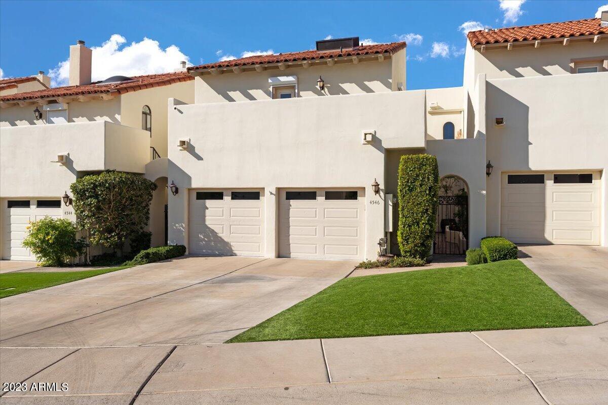 4546 N 52ND Place