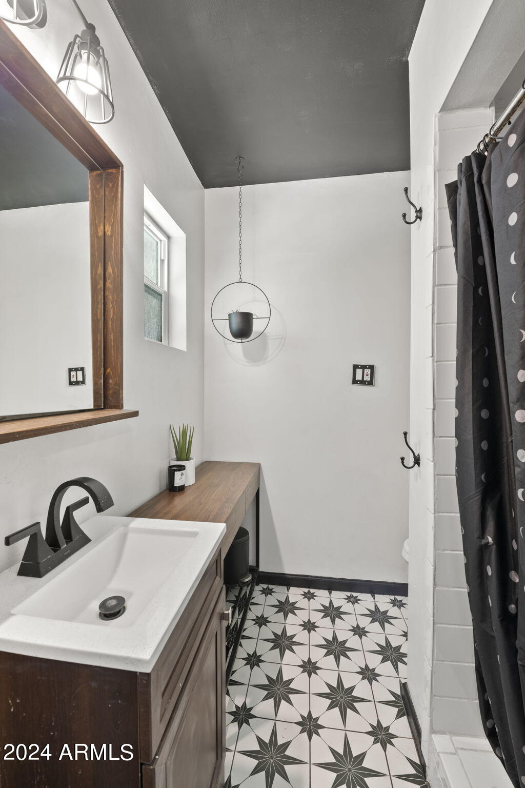 3214 N 20TH Place