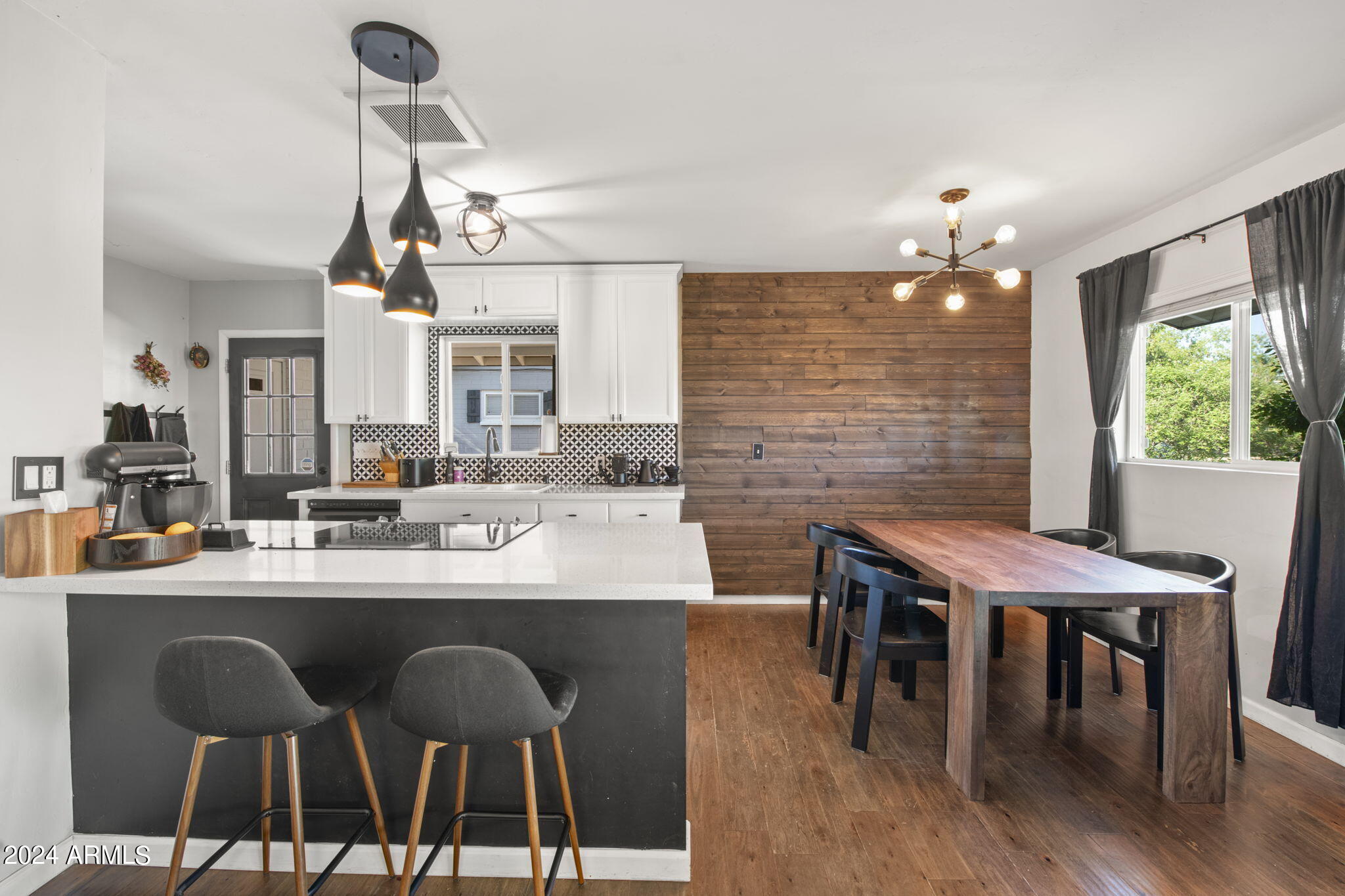 3214 N 20TH Place
