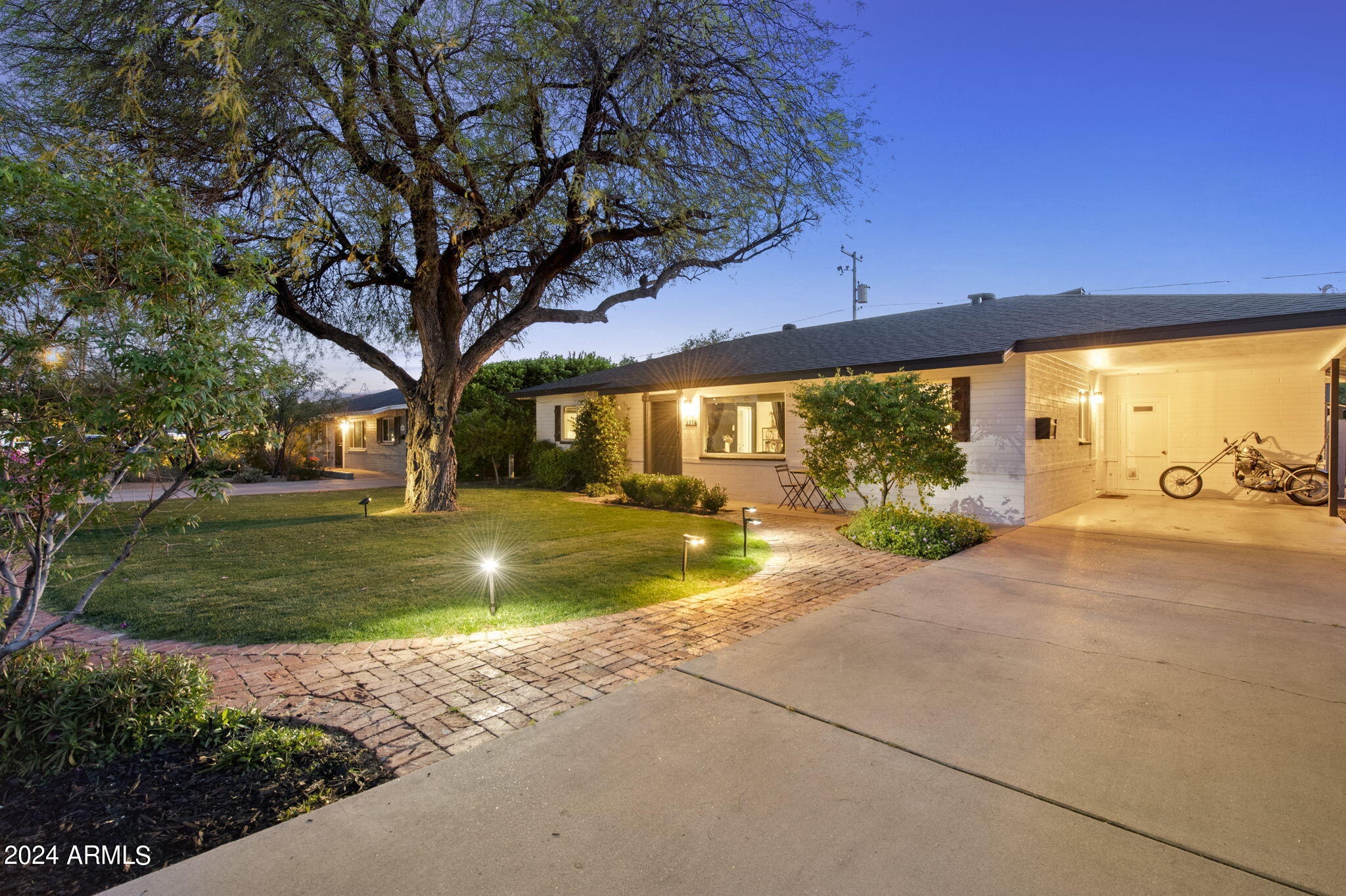 3214 N 20TH Place