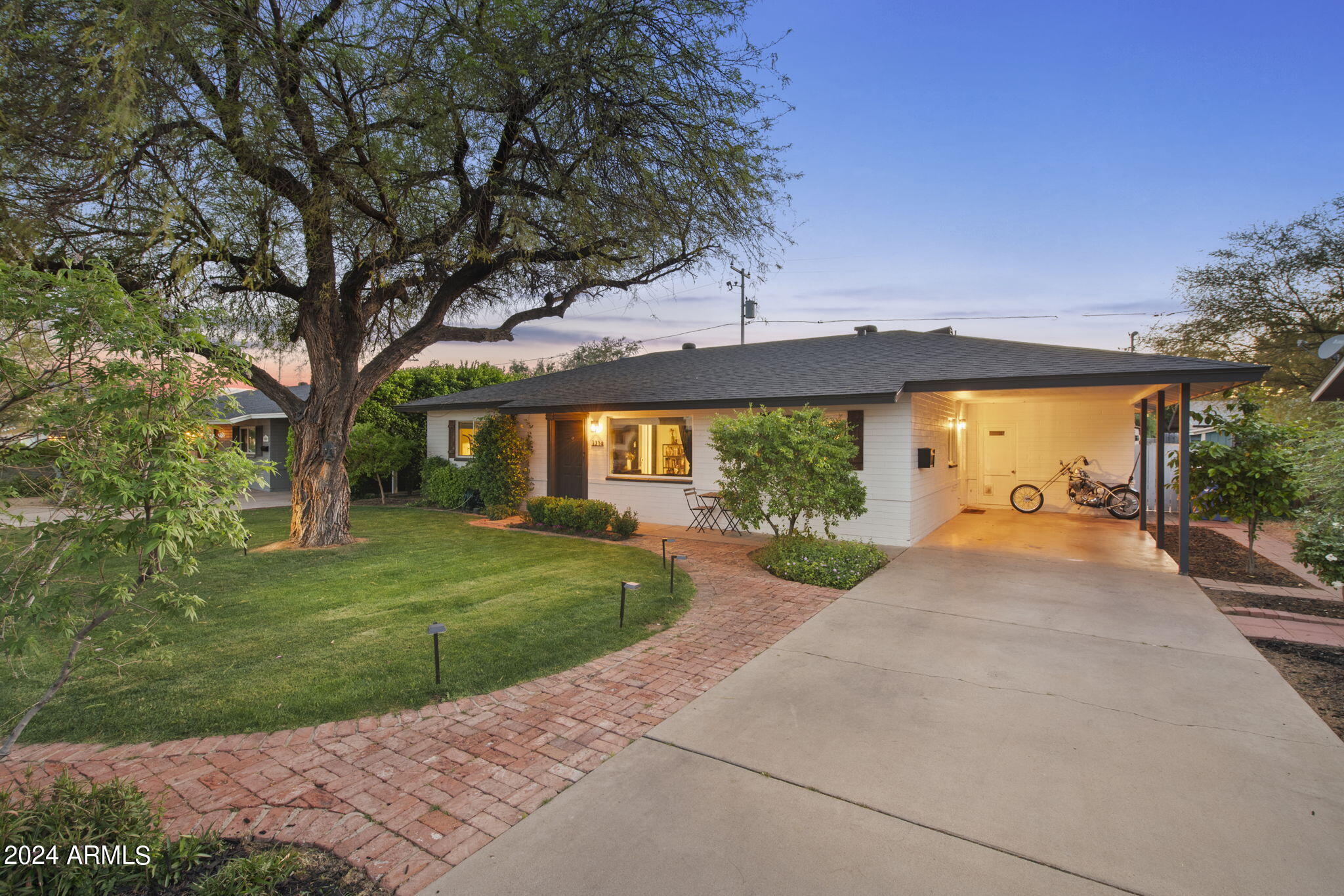 3214 N 20TH Place