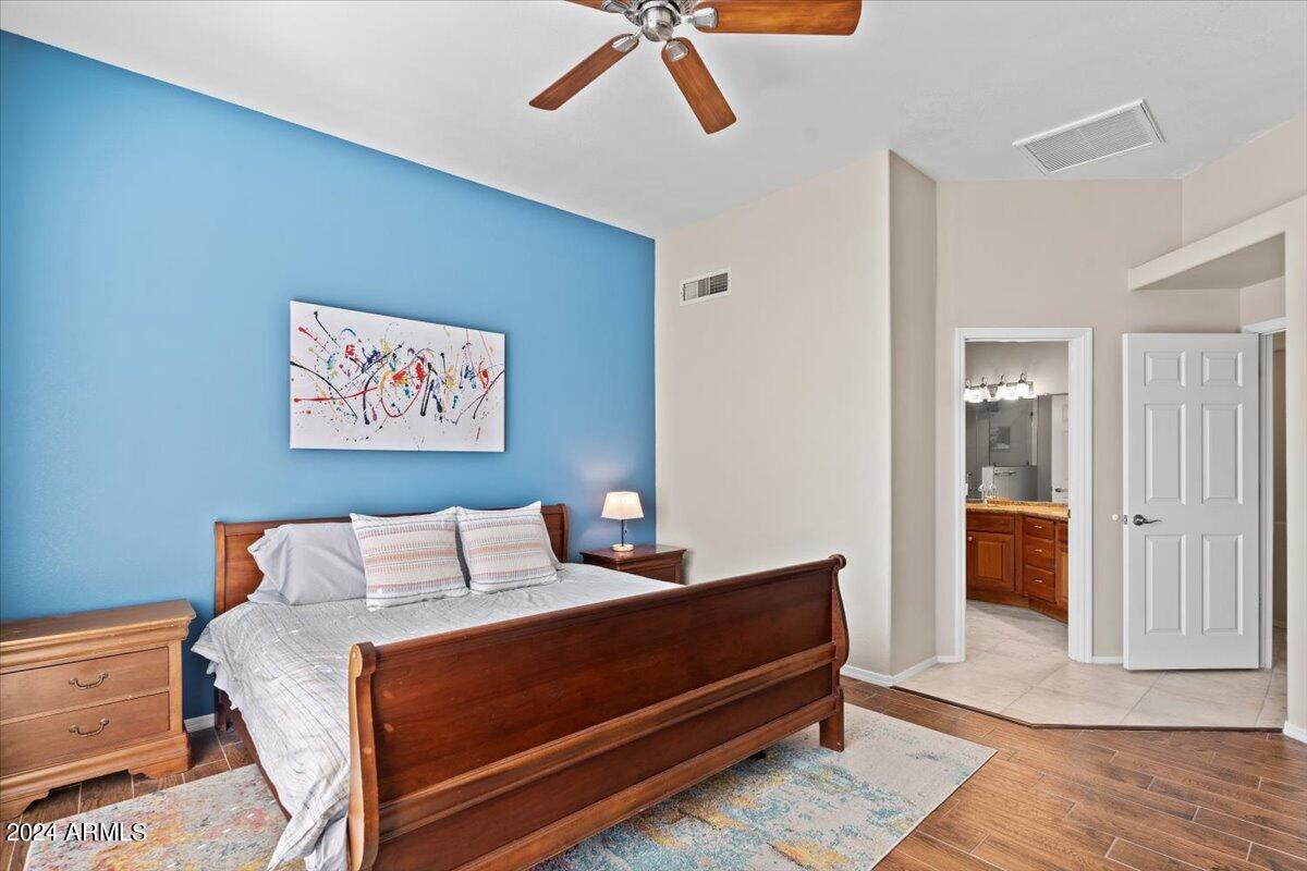 1003 E MCNAIR Drive