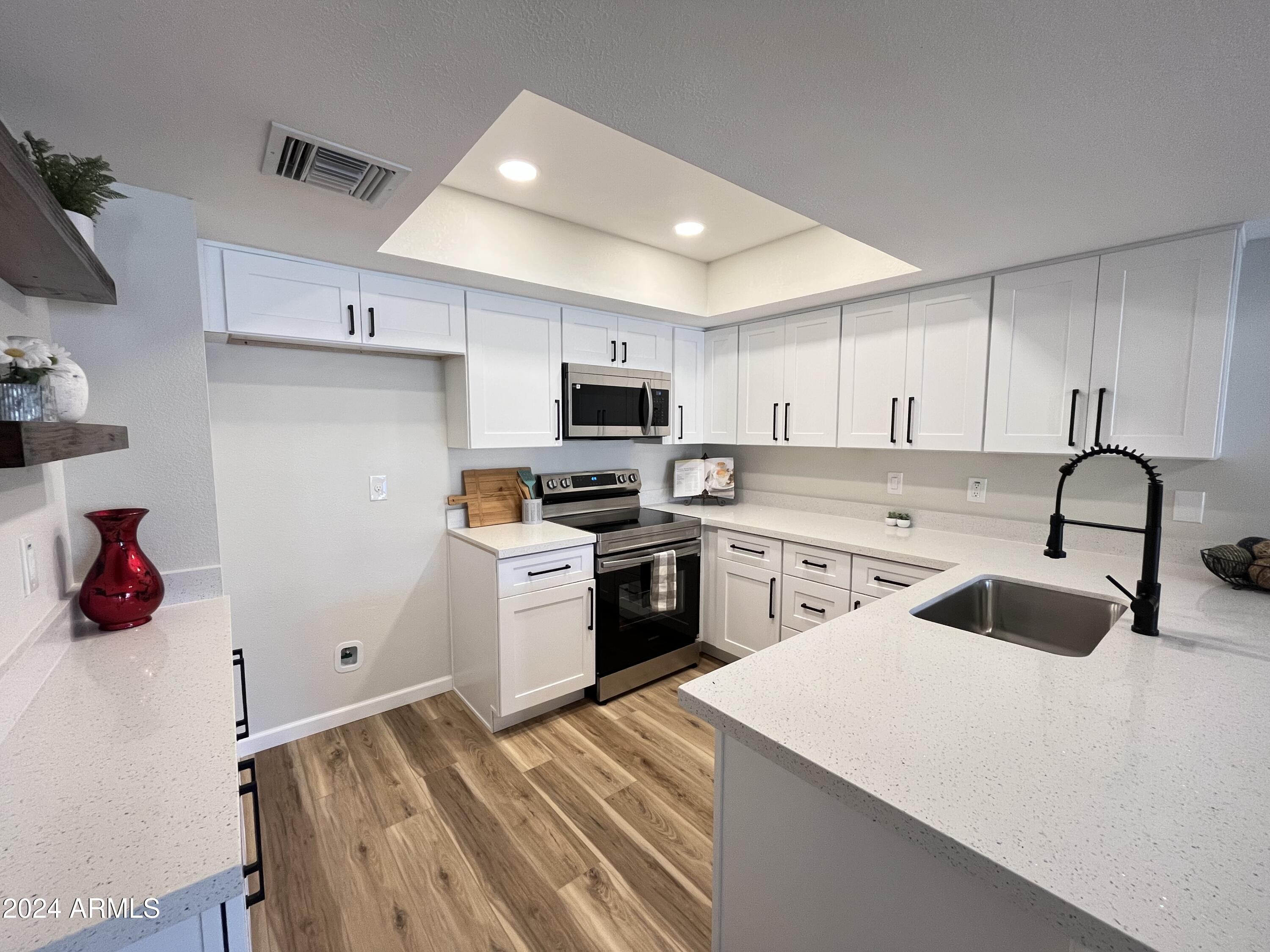 609 E MESQUITE Circle # C119