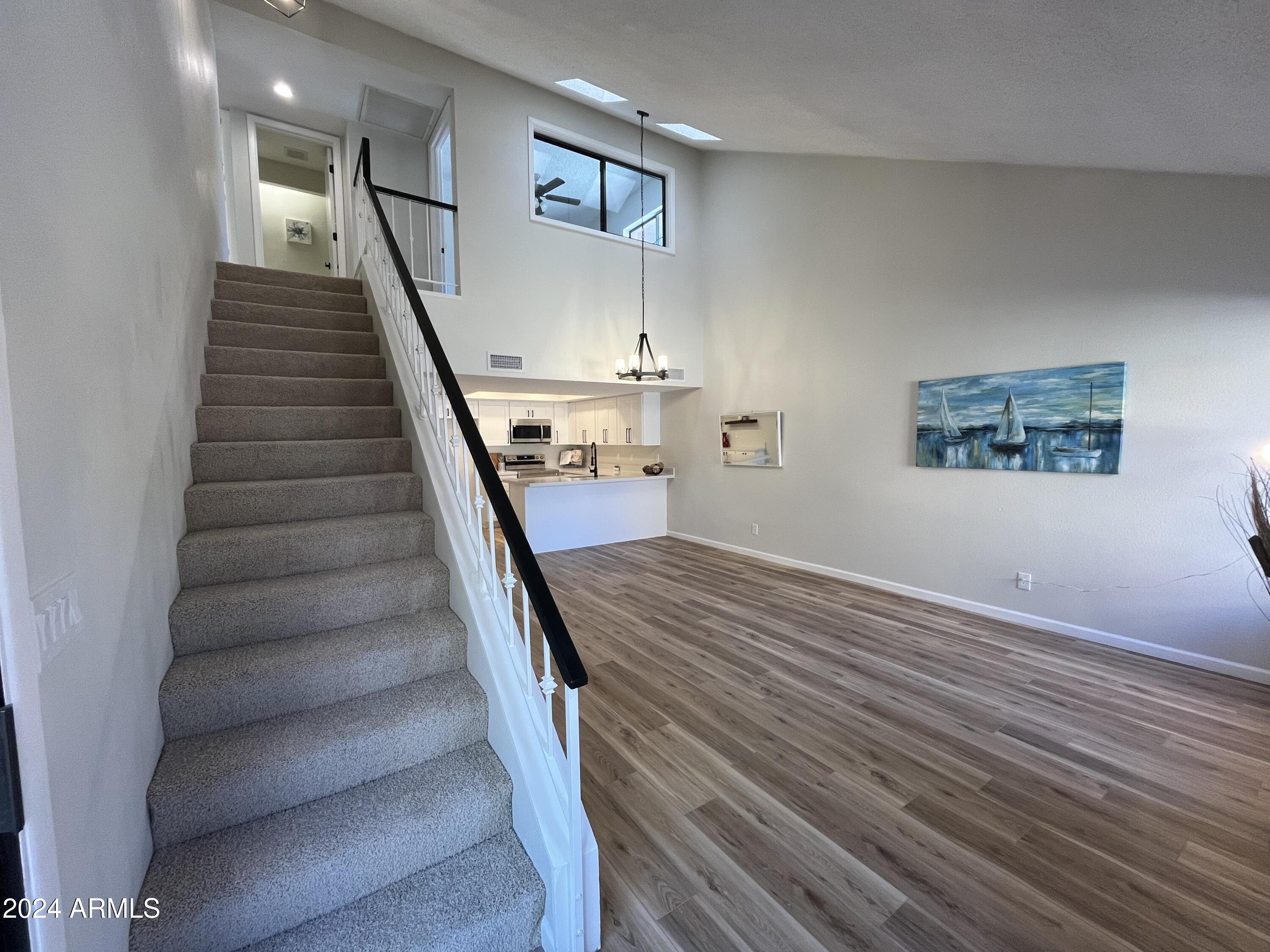 609 E MESQUITE Circle # C119