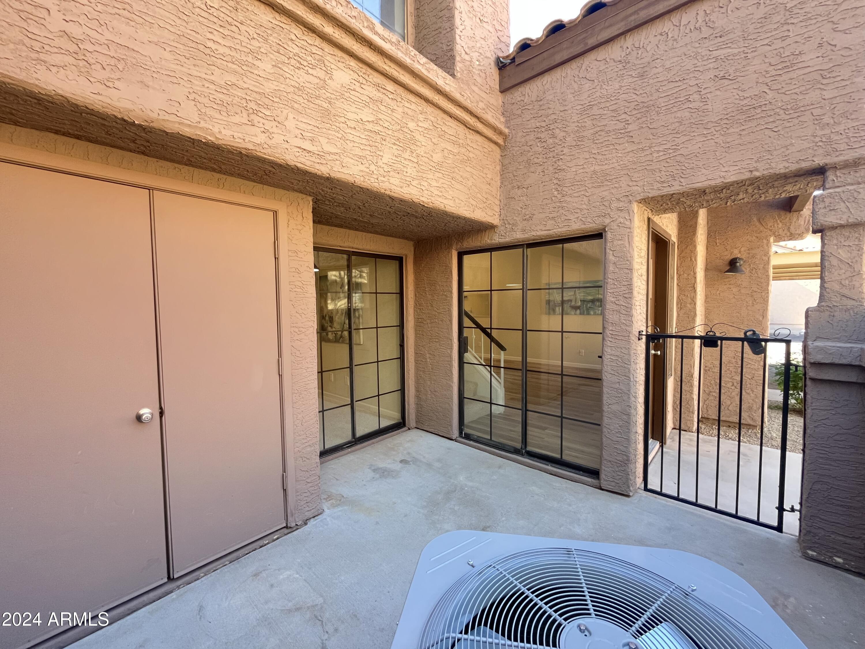 609 E MESQUITE Circle # C119