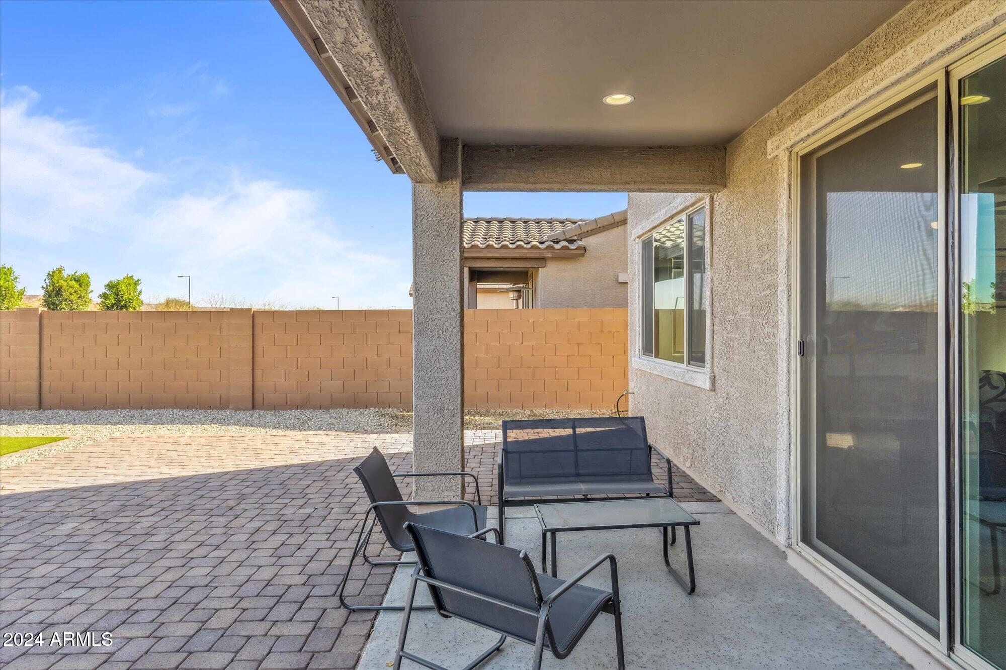 9446 W SELLS Drive W
