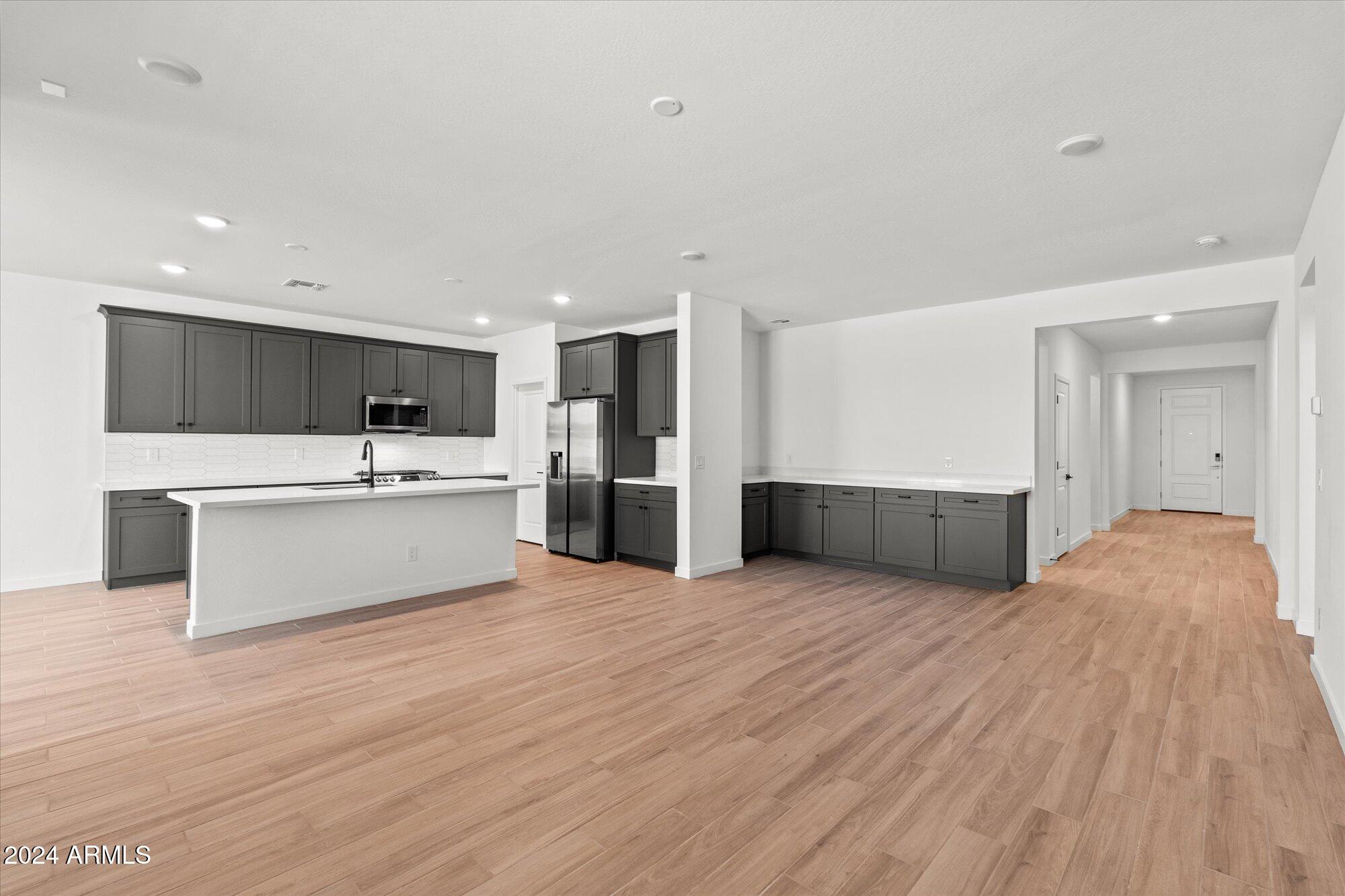 16778 W MOLLY Lane