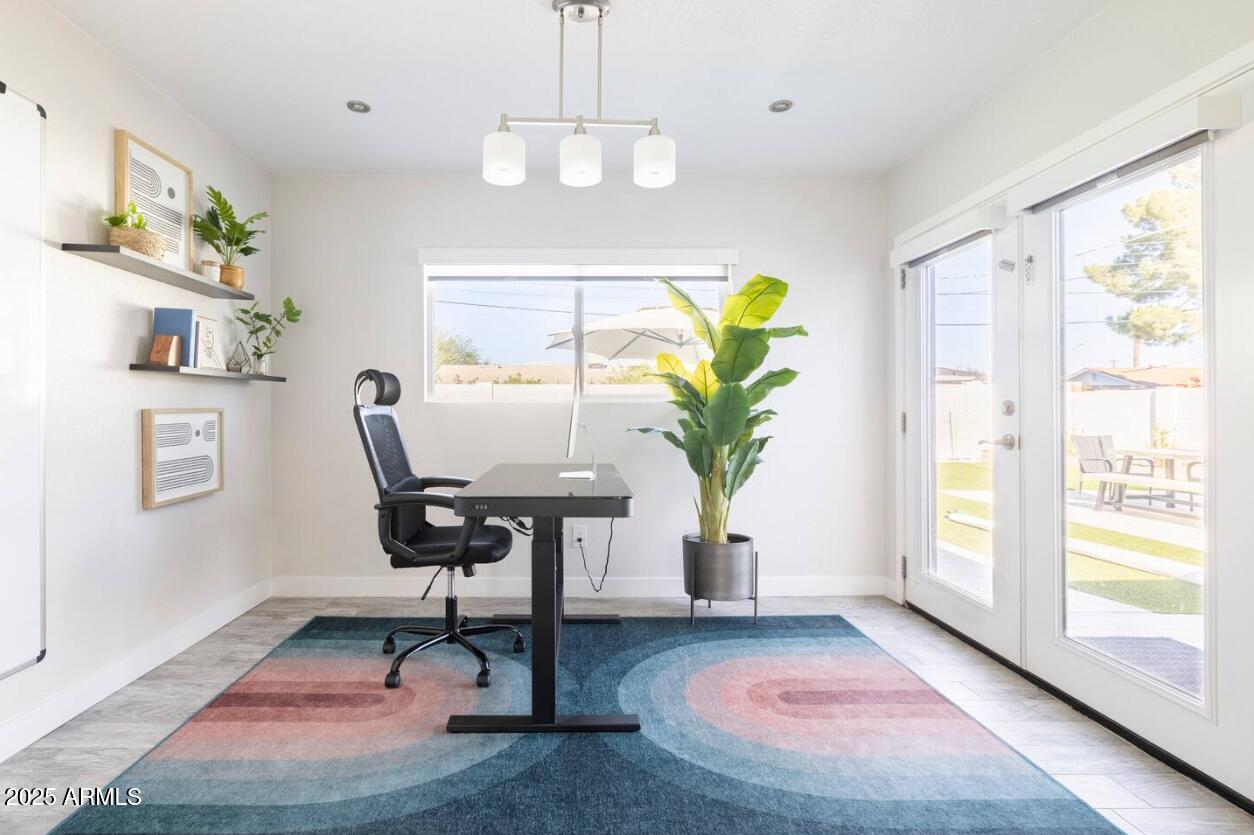 7506 E GRANADA Road