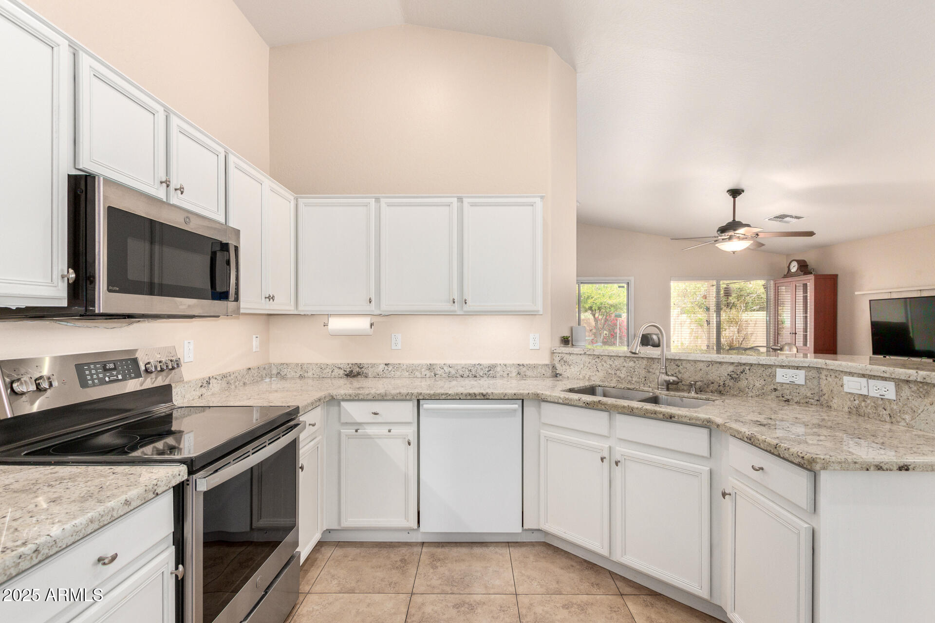 17532 W CARIBBEAN Lane
