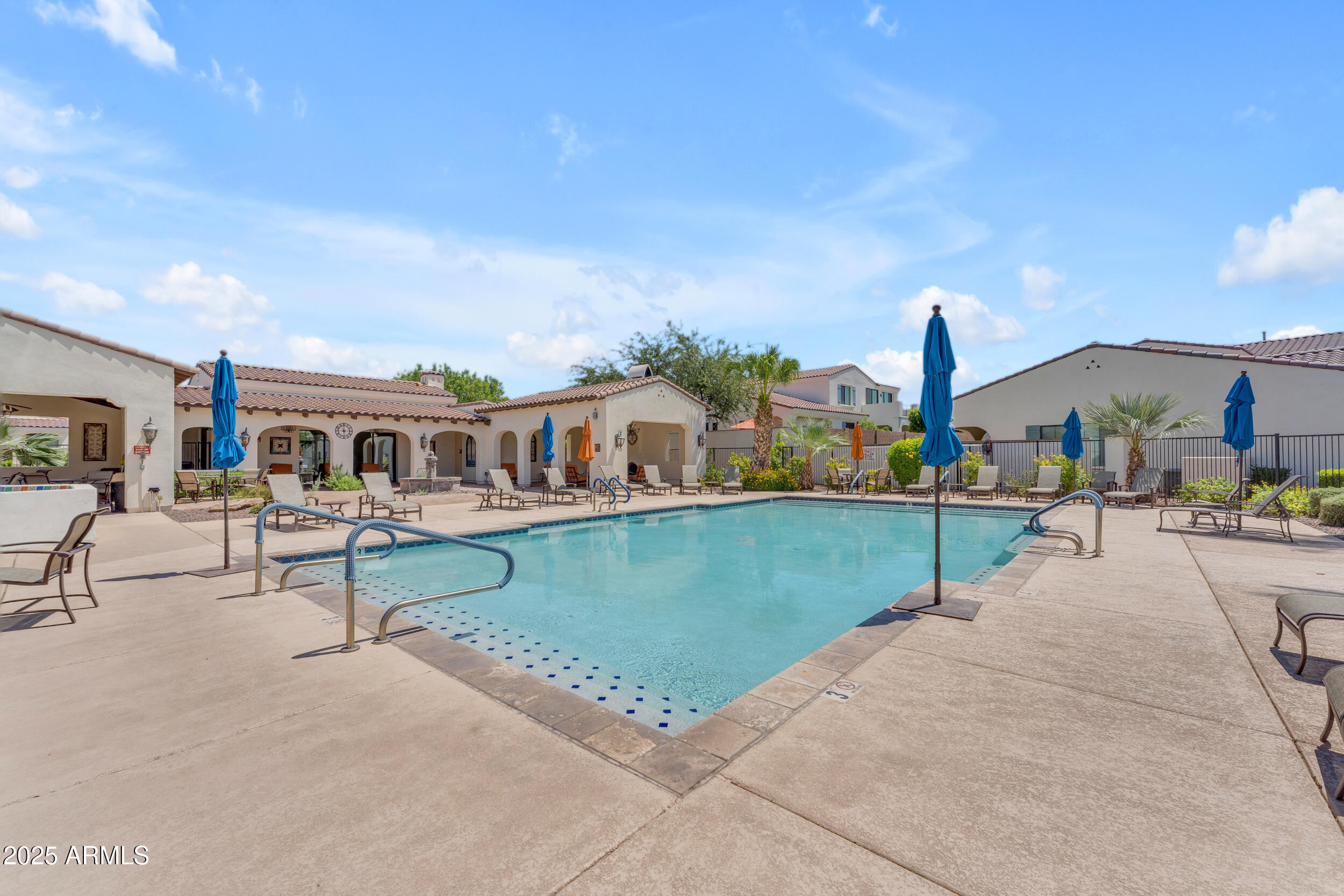 14200 W VILLAGE Parkway 2128