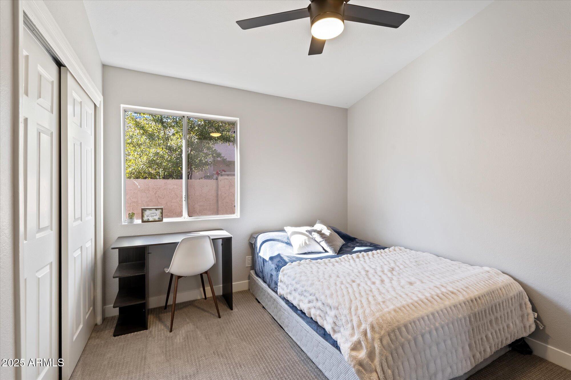 6617 E NORTHRIDGE Street